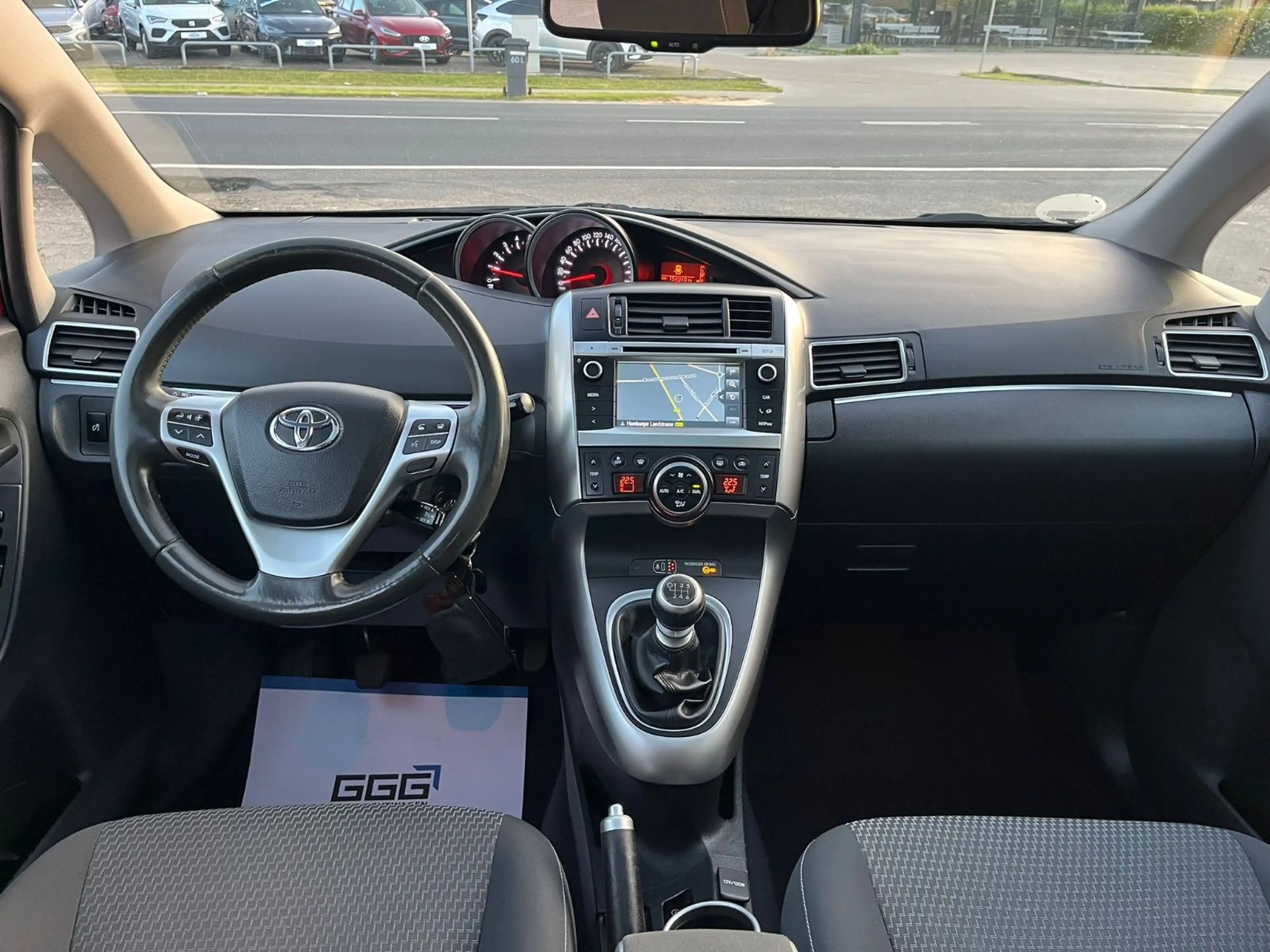 Toyota Verso Edition Klima Panorama Kamera *7.Sitze* — photo 8