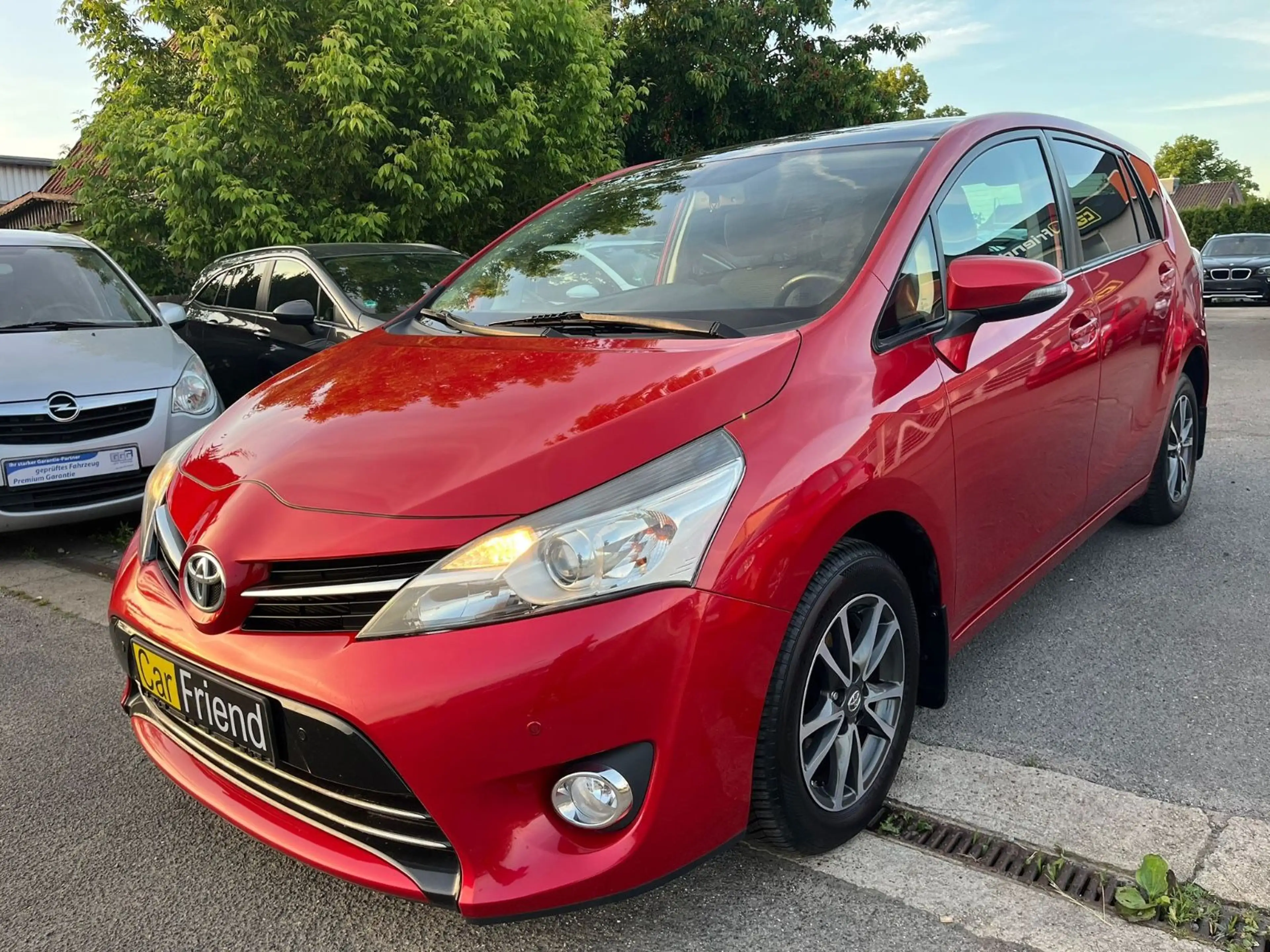 Toyota Verso Edition Klima Panorama Kamera *7.Sitze* — photo 6
