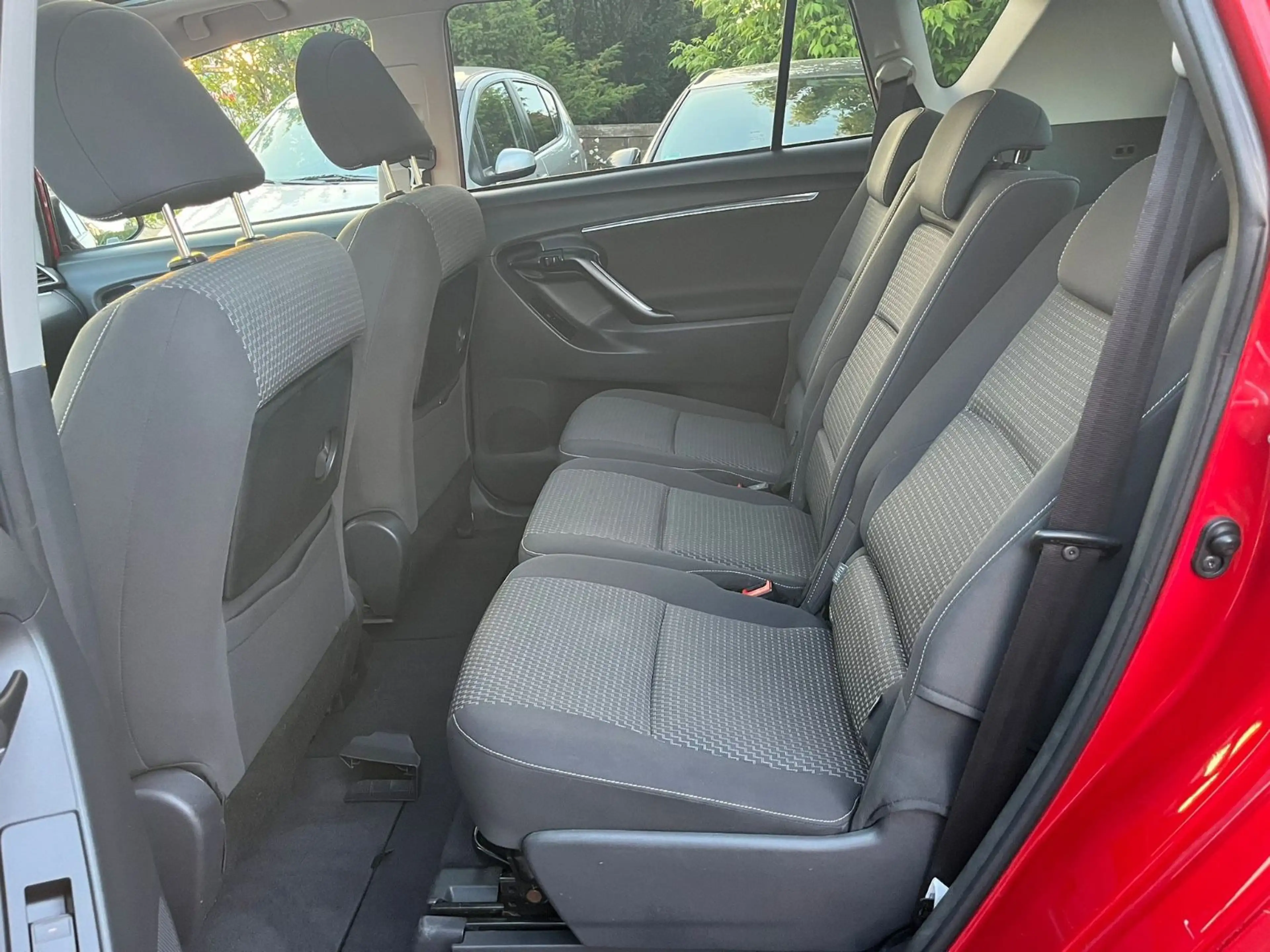 Toyota Verso Edition Klima Panorama Kamera *7.Sitze* — photo 13