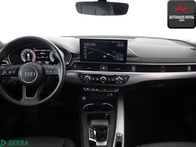 Audi A4 view 9