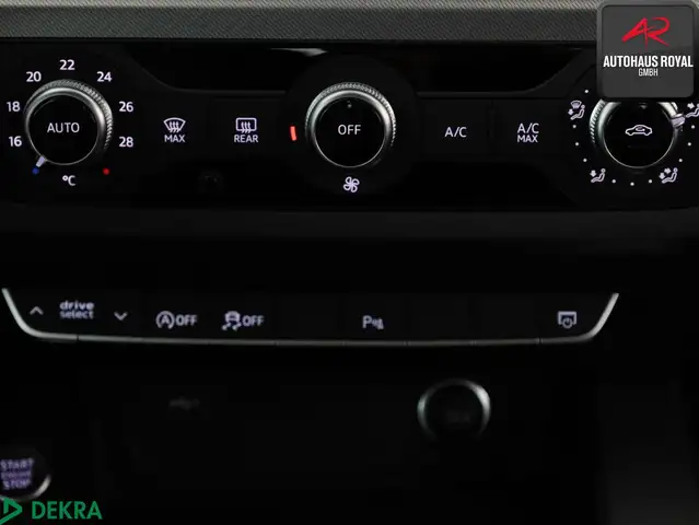 Audi A4 view 21