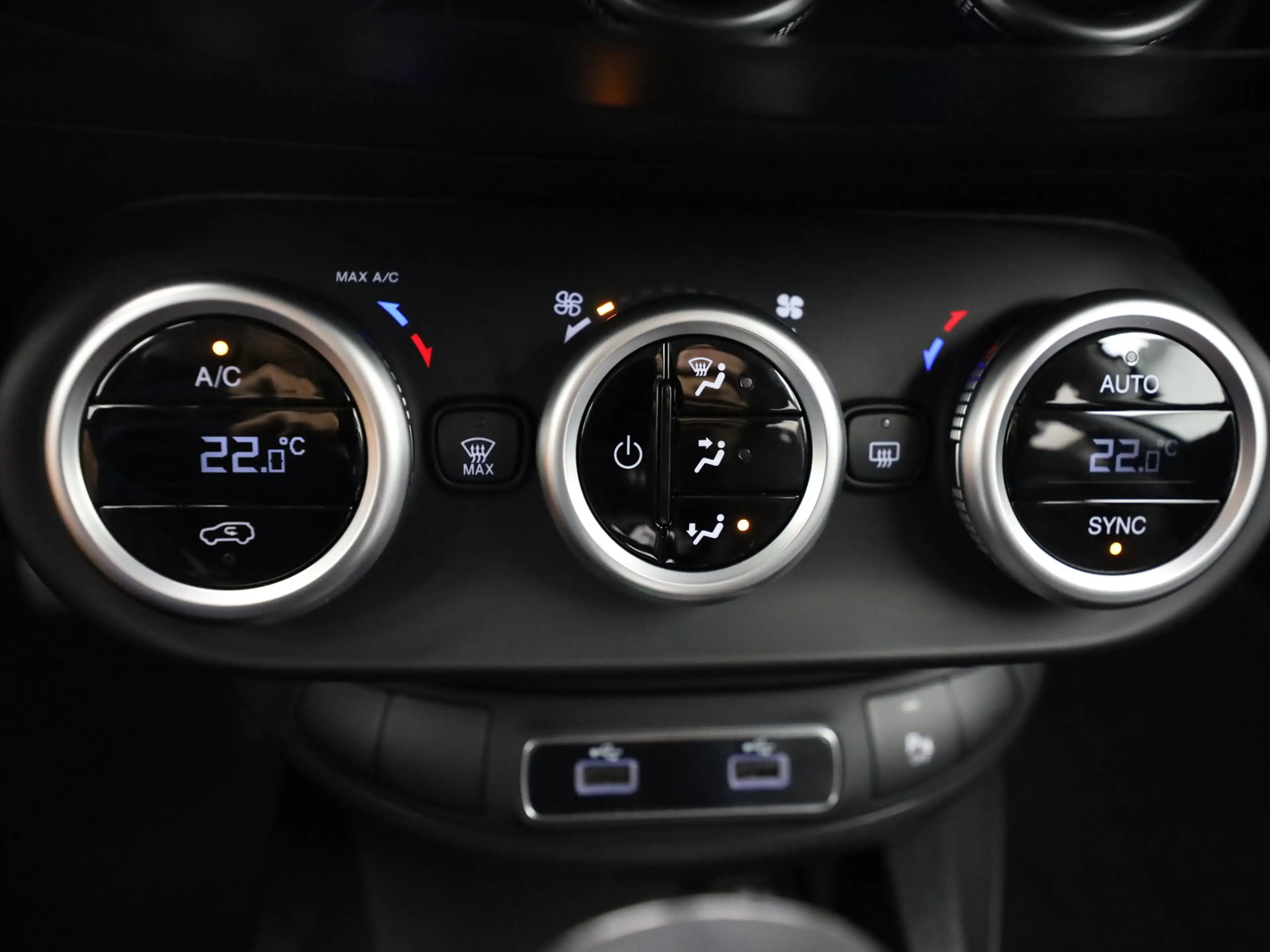 Fiat 500X SPORT 1.5 Hybrid 130 PK DCT - Panoramisch Dak - Camera - Apple Carplay - Leder — photo 6