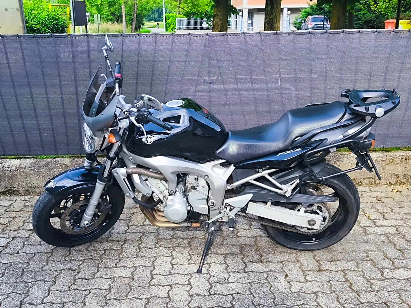 Yamaha FZ 6 Noir - 1