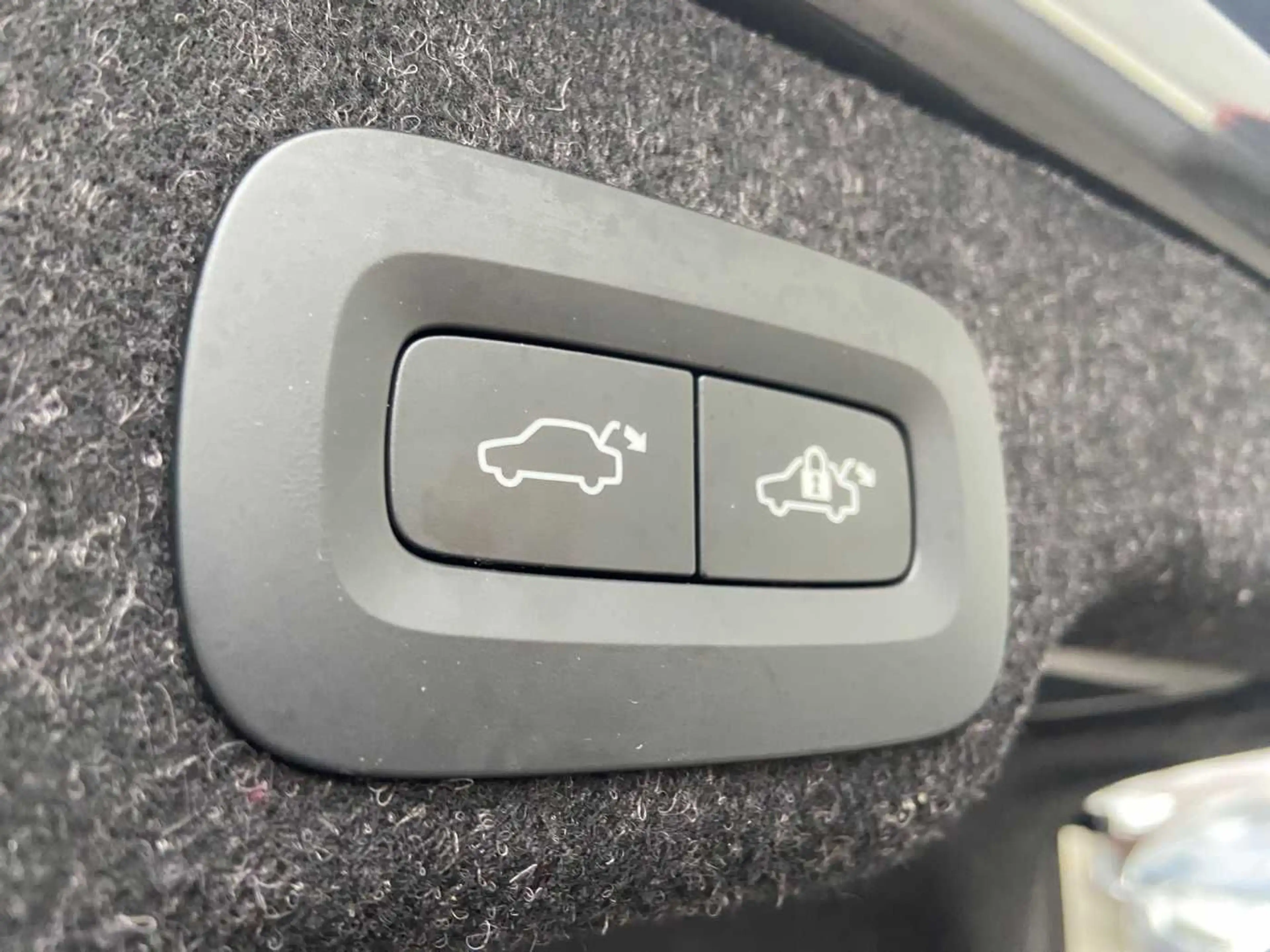 Volvo S90 Ultimate, B5 AWD,VMax,21",HUD,SD,Luft,Massag — photo 9