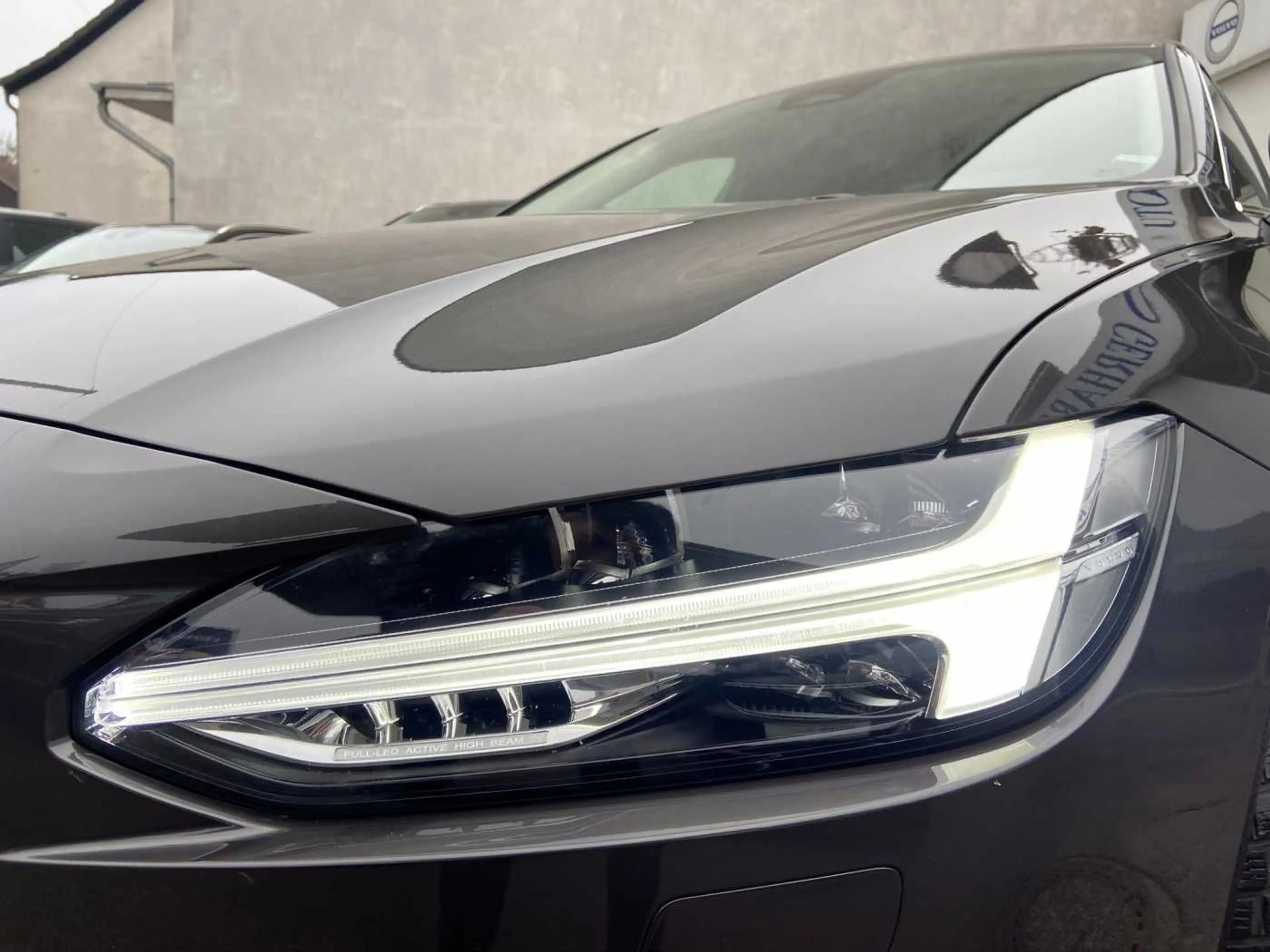Volvo S90 Ultimate, B5 AWD,VMax,21",HUD,SD,Luft,Massag — photo 4