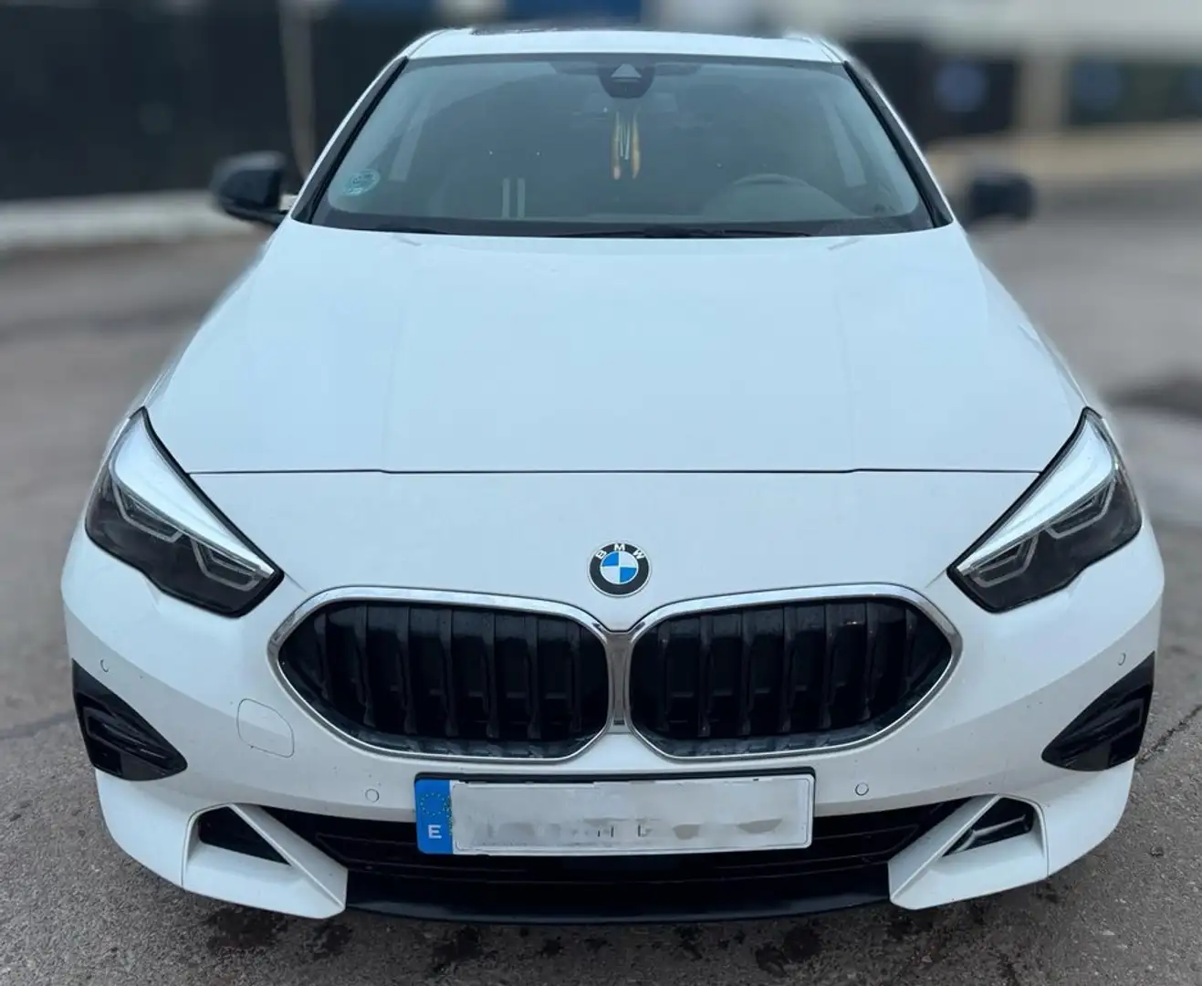BMW 216 - 1