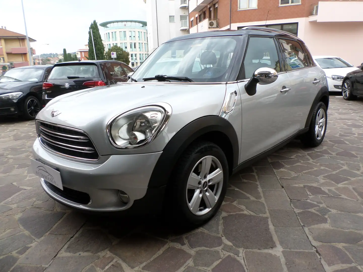 MINI Cooper D Countryman Mini Countryman 1.6 Cooper D Srebrny - 1