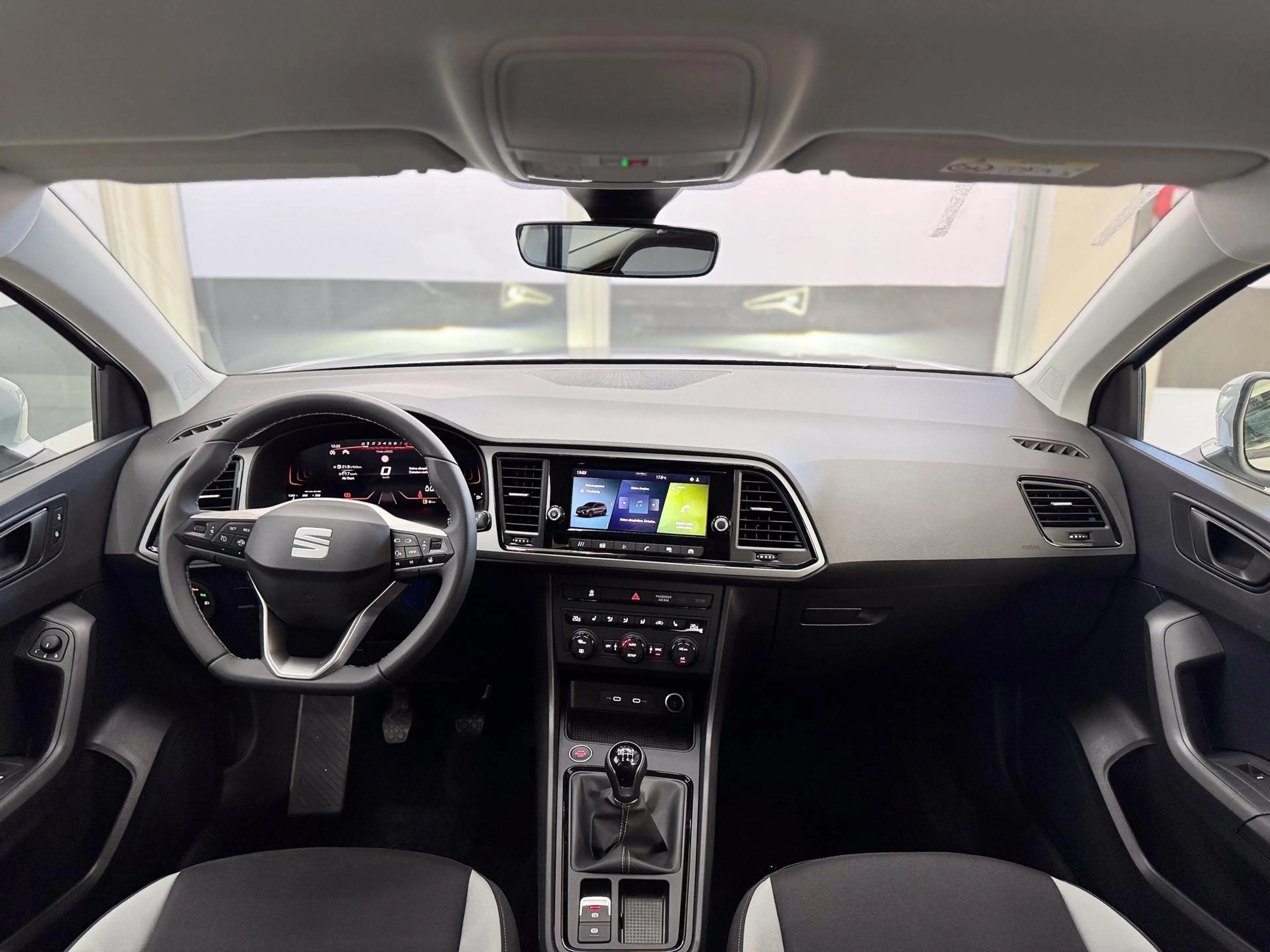 SEAT Ateca EDITION KLIMAAUTOMATIK SHZ ALU TEMPOMAT EL.PAKE... — photo 9