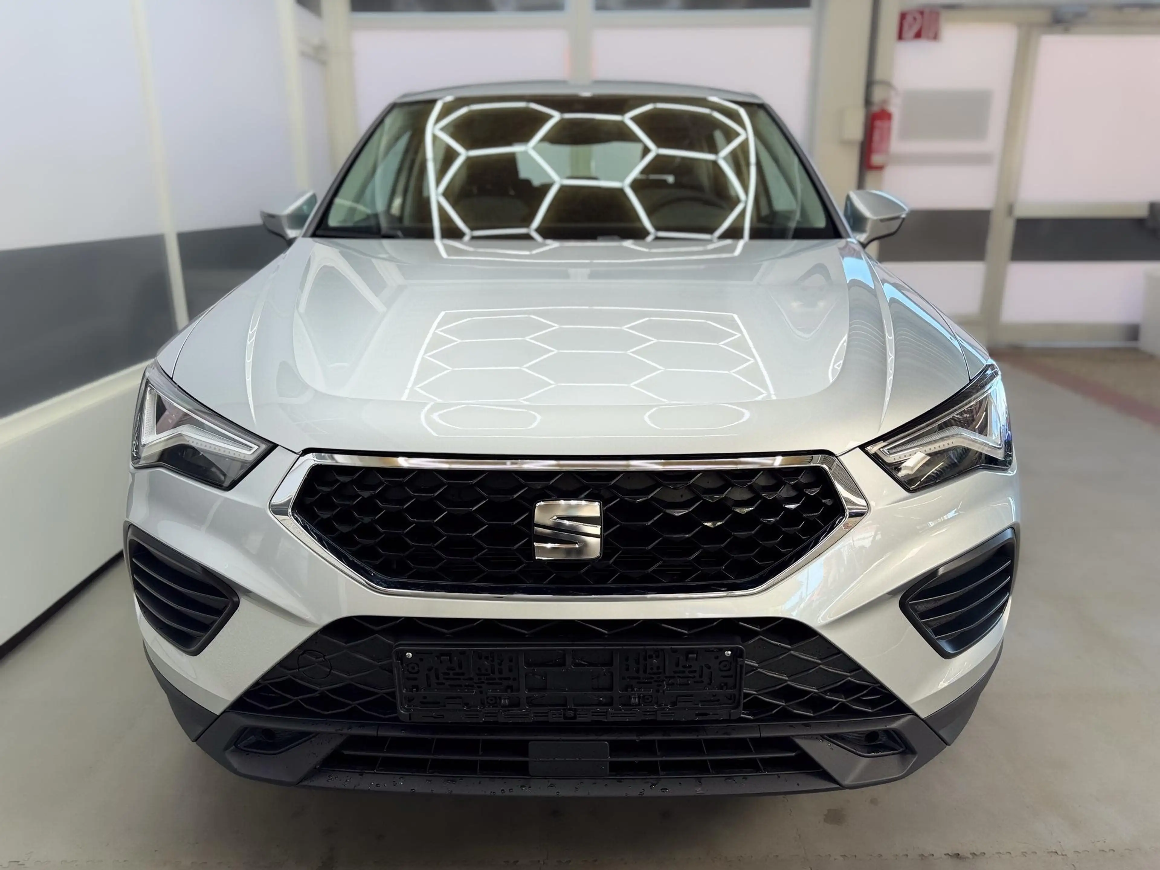 SEAT Ateca EDITION KLIMAAUTOMATIK SHZ ALU TEMPOMAT EL.PAKE... — photo 2
