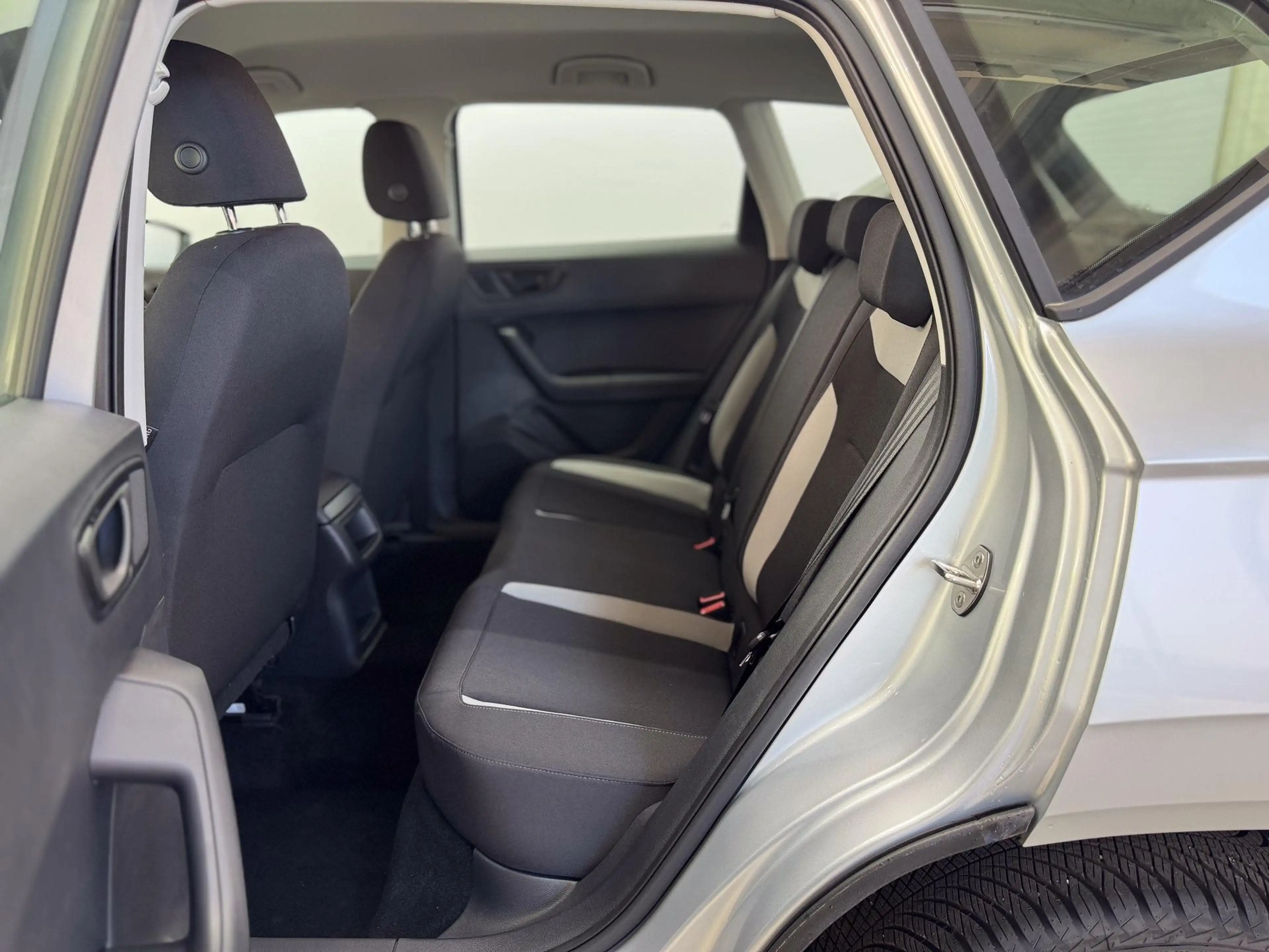 SEAT Ateca EDITION KLIMAAUTOMATIK SHZ ALU TEMPOMAT EL.PAKE... — photo 13