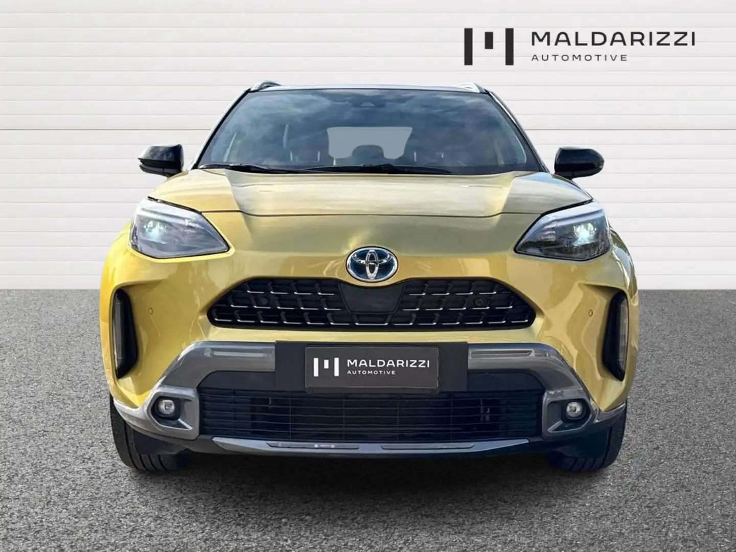 Toyota Yaris Cross 1.5 H Premiere Gelb - 2