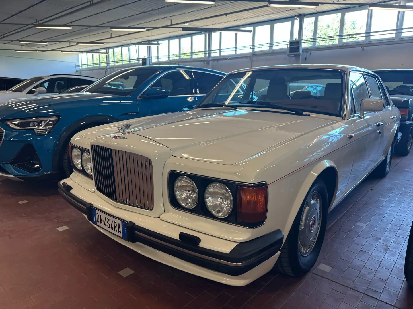 Bentley Turbo R ASI Wit - 1