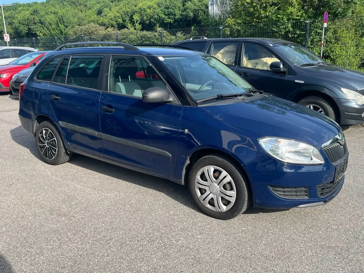Skoda Fabia 1.6 TDI Model 2011 Klima PDC Blau - 2