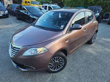 Ypsilon III Elle ecochi 80cv