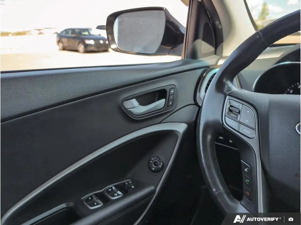 Hyundai SANTA FE снимка Hyundai SANTA FE