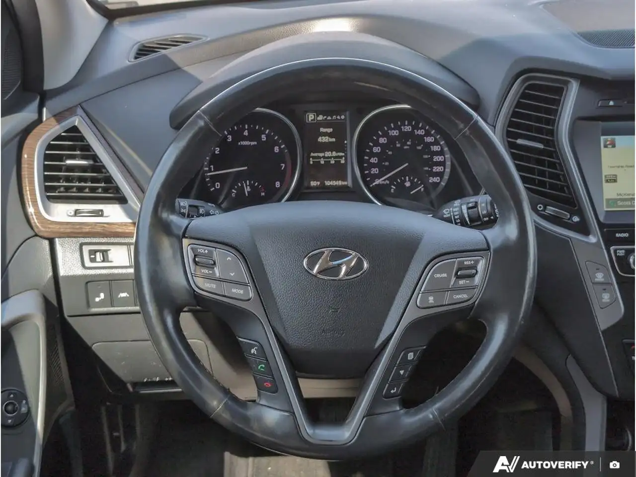 Hyundai SANTA FE снимка Hyundai SANTA FE