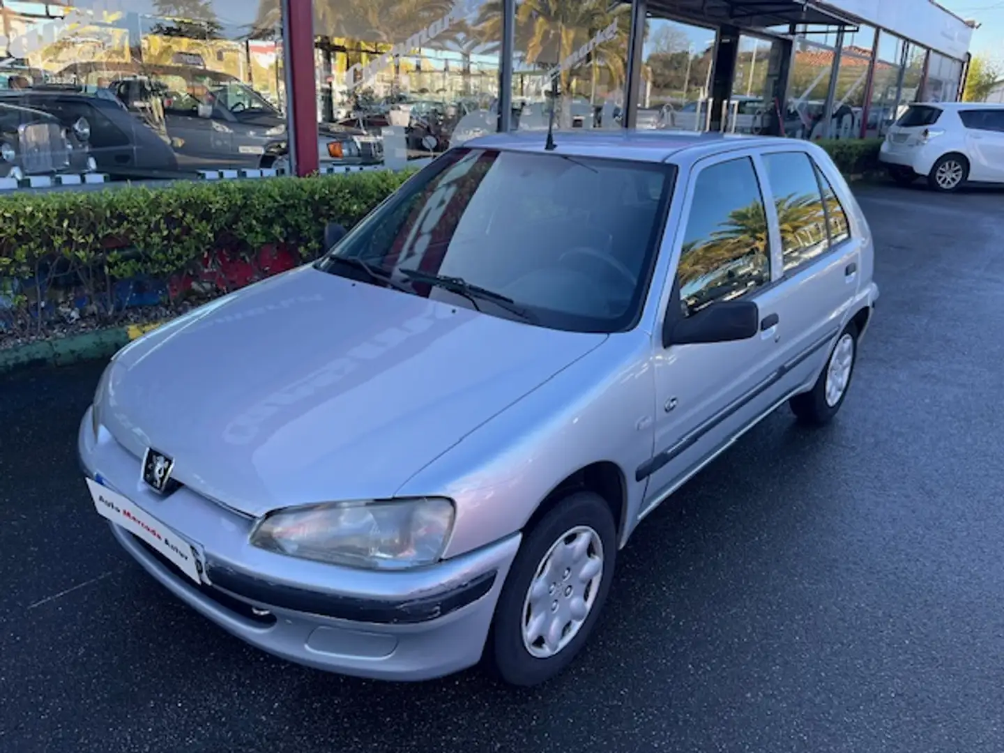 Peugeot 106 1.5D Max Gris - 1