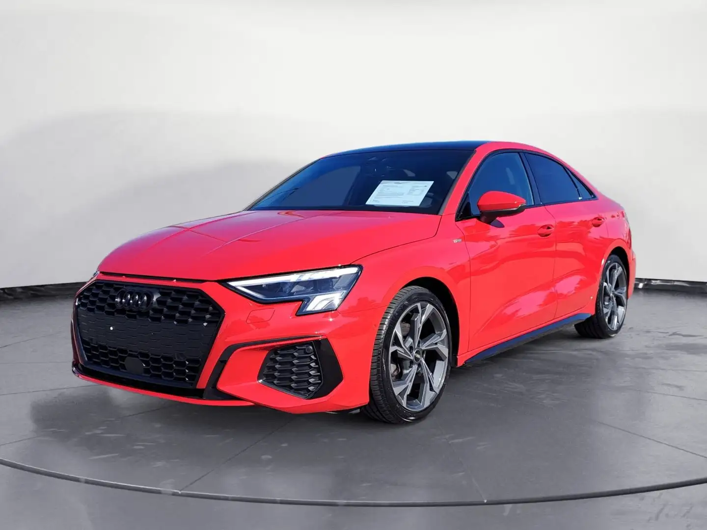 Audi A3 35 TFSI S-tronic S-Line LED ACC Nav Rot - 2