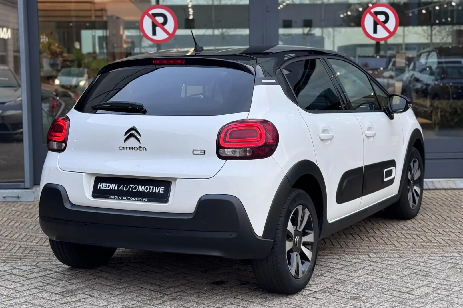 Citroen C3 1.2 83PK Max | Navigatie via App | Climate control Blanc - 2