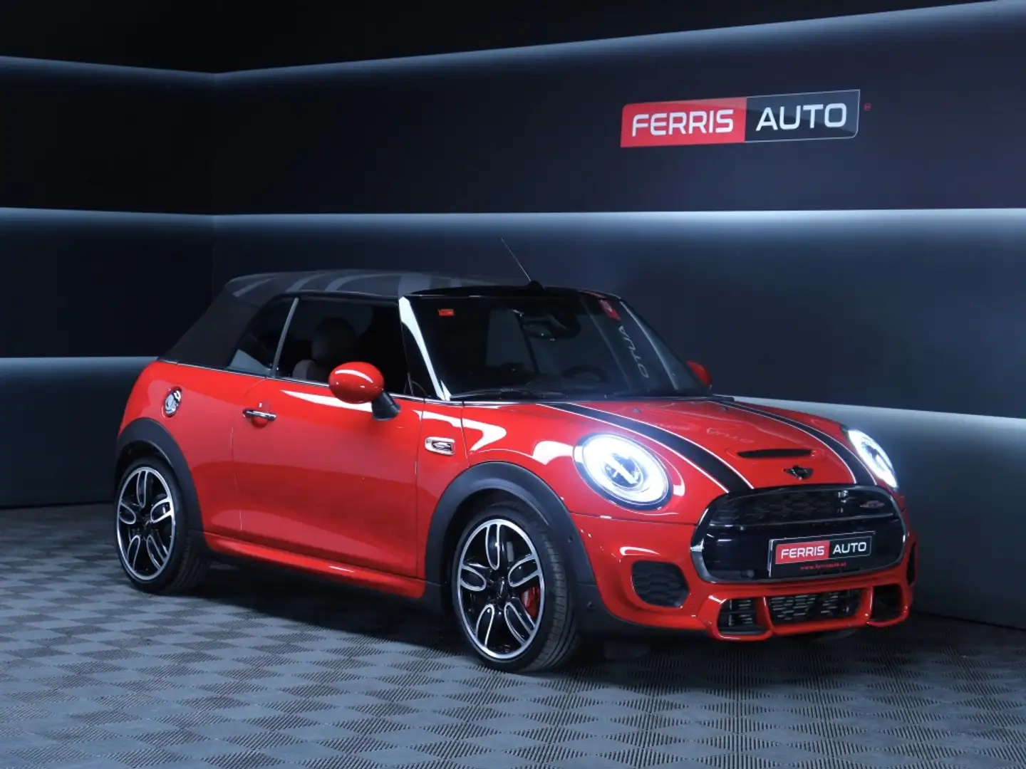 MINI John Cooper Works Cabrio Rot - 2