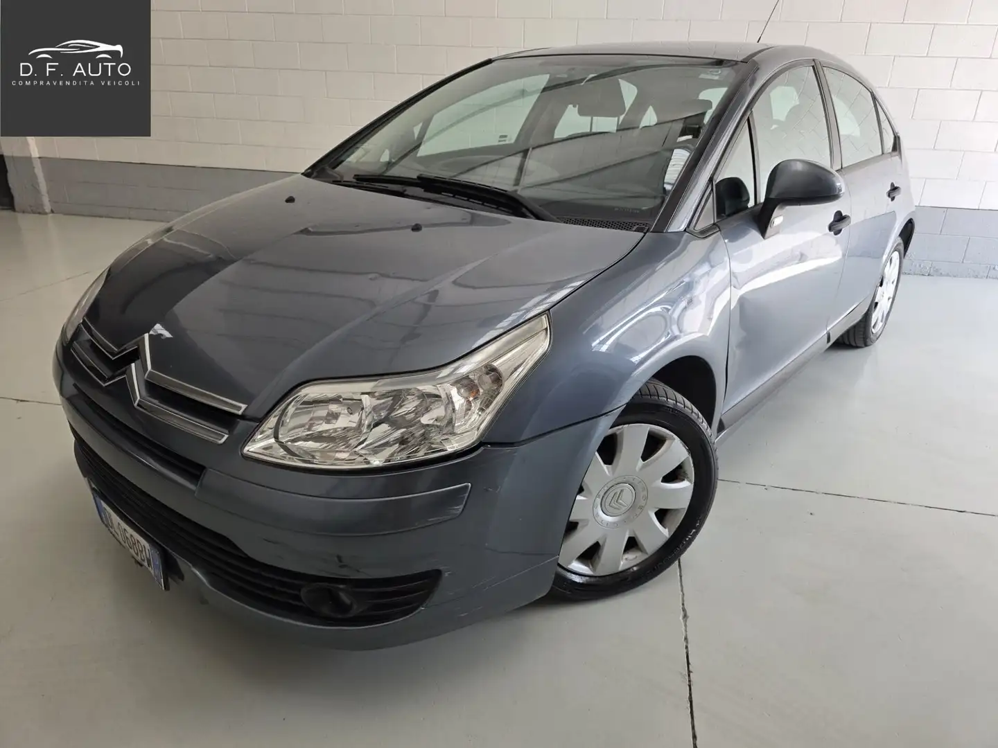 Citroen C4 1.4 Elegance Gpl Grey - 1