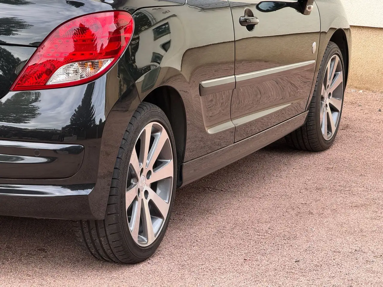 Peugeot 207 207 Coupé-Cabriolet — photo 5 sur 29