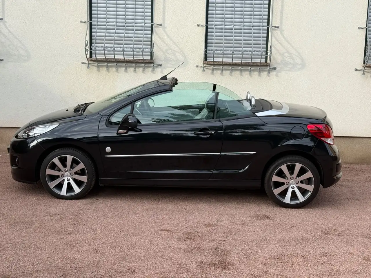 Peugeot 207 207 Coupé-Cabriolet — photo 9 sur 29