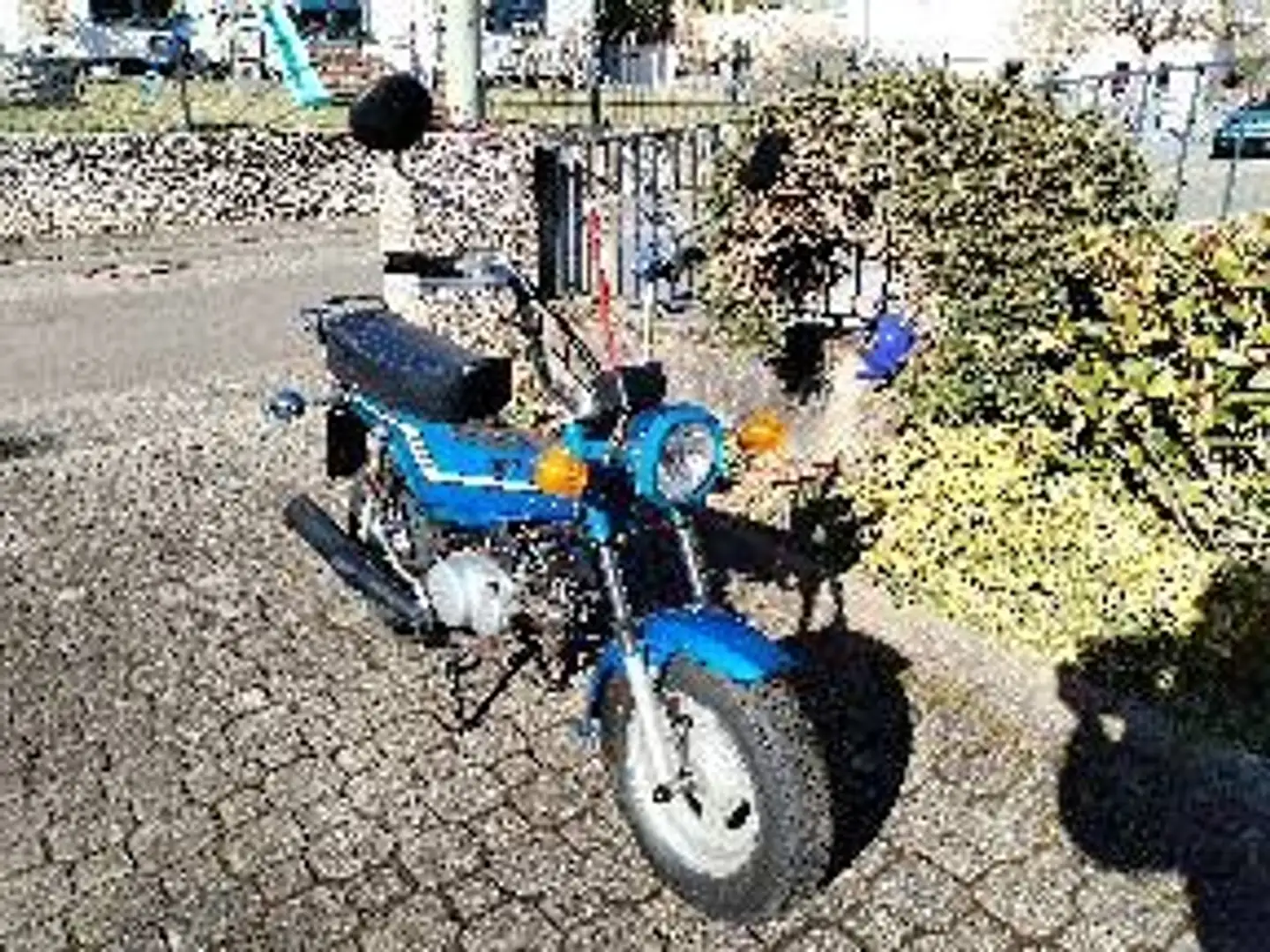 Yamaha Bop Blau - 1