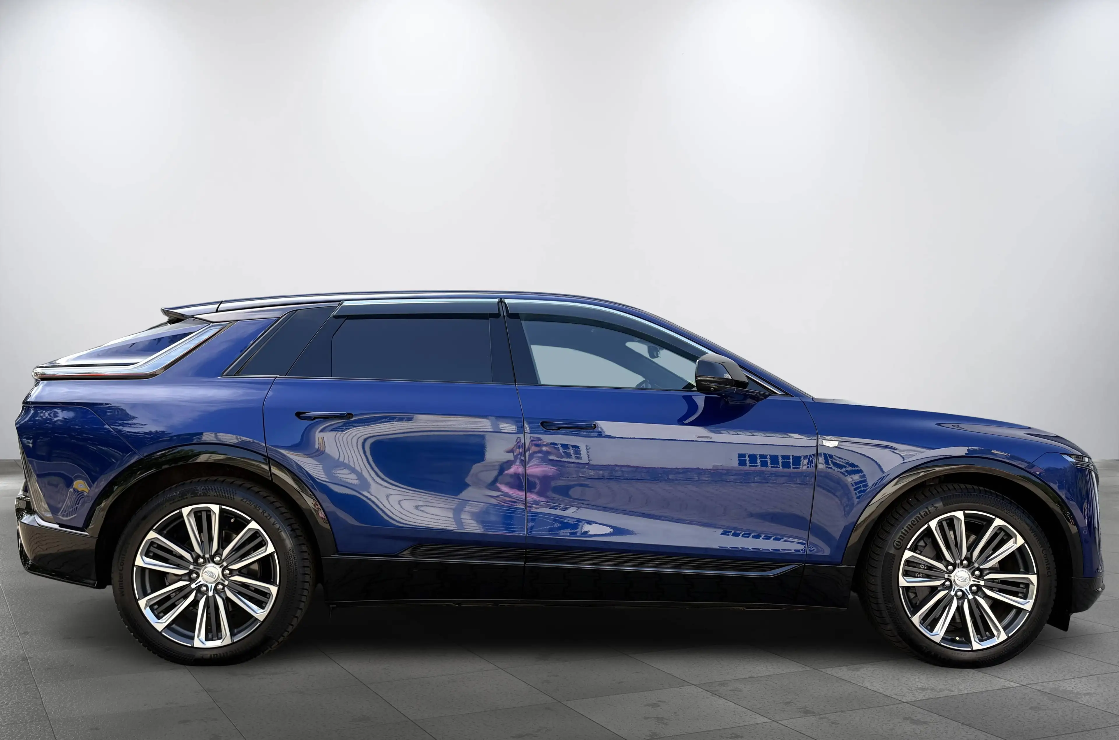 Cadillac Lyriq Sport AWD Pano 360°Kamera Totwinkel Sound 21" — photo 4