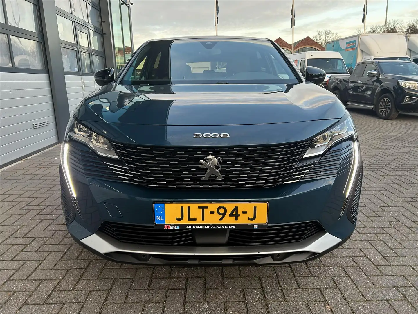 Peugeot 3008 1.2 Allure Aut. 130pk, Carplay, Camera, Stoelverwa Bleu - 2