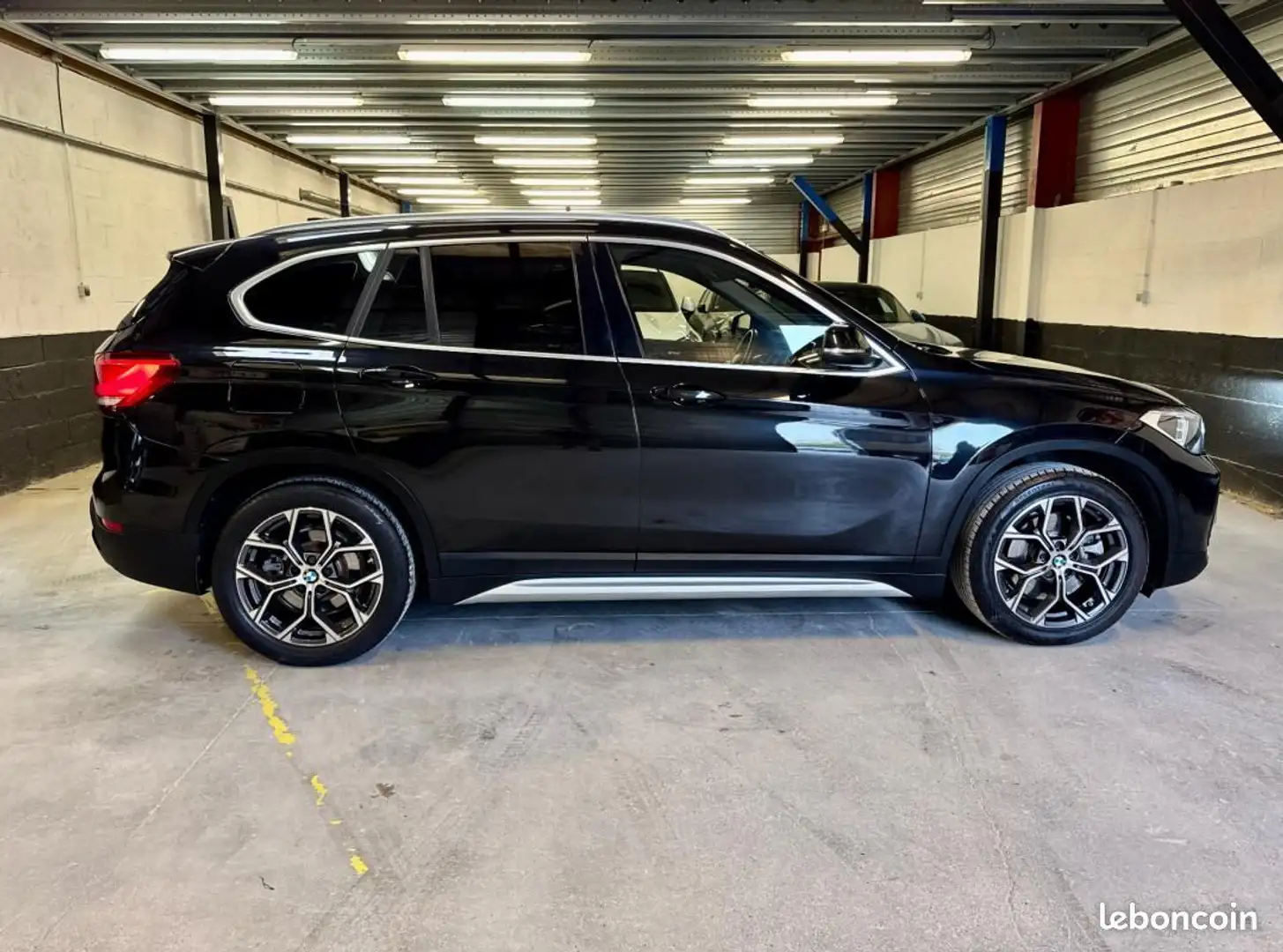 BMW X1 F48 LCI 25e 25ea xDrive 220 ch Hybrid PHEV xLine BVA6 1E MAIN ORIGINE FR Schwarz - 2