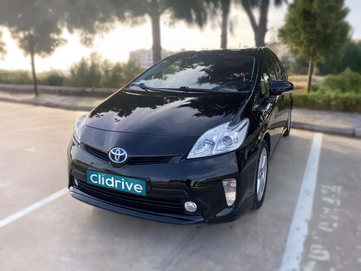 Toyota Prius Advance Black - 2