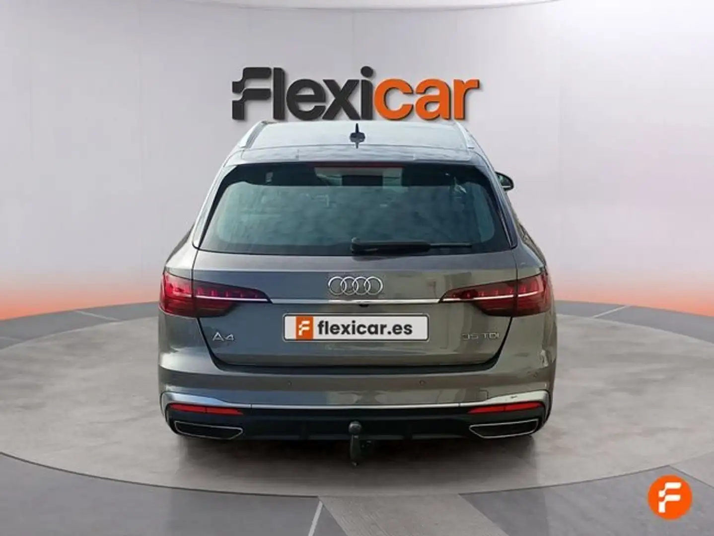 Audi A4 Avant Advanced 35 TDI 120kW S tronic Gris - 2
