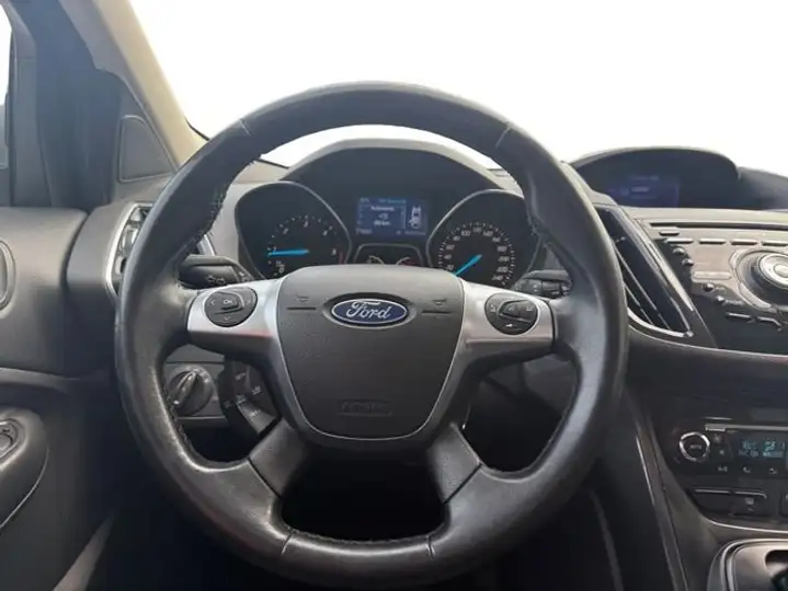 Ford Kuga 2.0 TDCi Titanium 4x4 Powershift (2014) 2013, foto 15