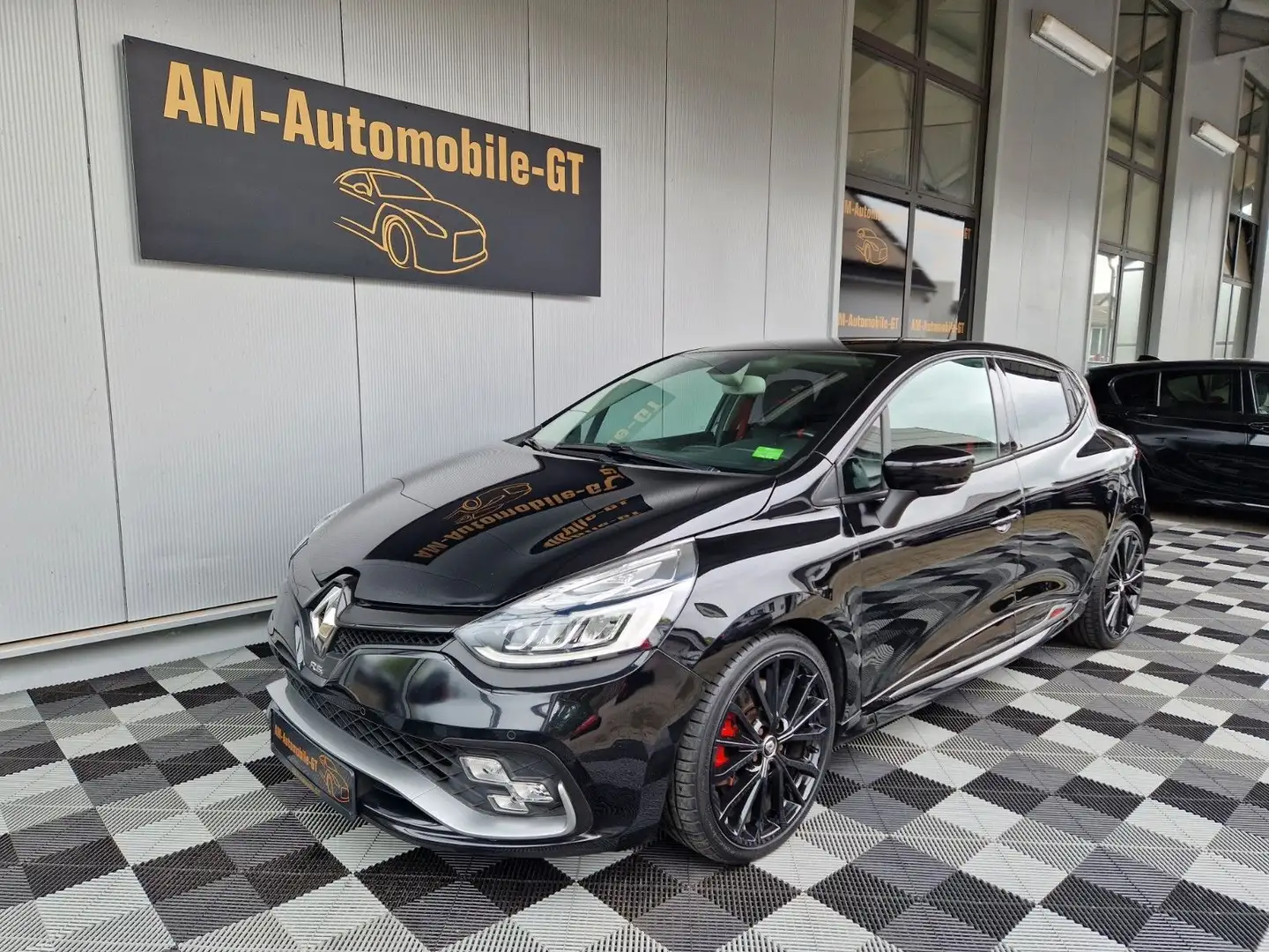Renault Clio IV R.S. Trophy*AKRAPOVIC*LEDER*1 HAND*BOSE* Schwarz - 1