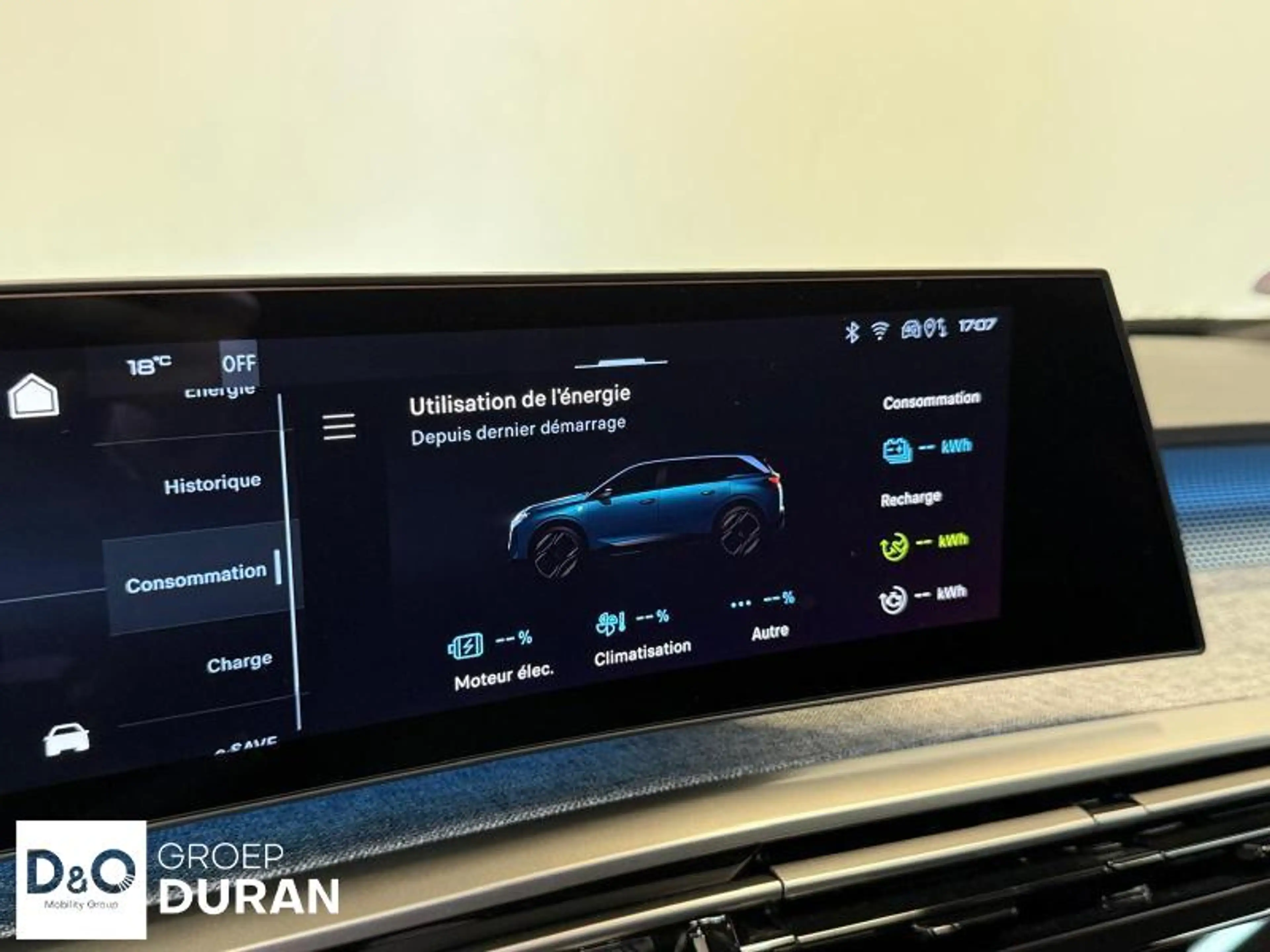 Peugeot 5008 III & e- GT — photo 11