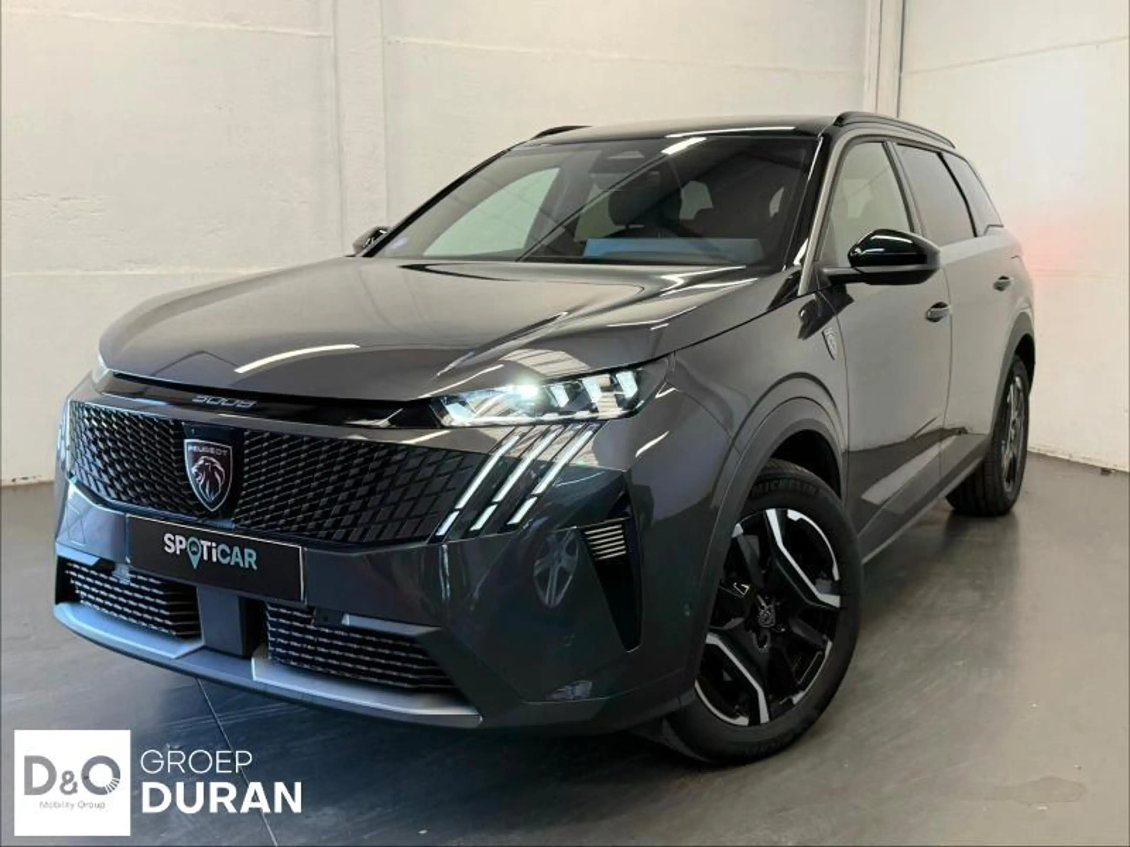 Peugeot 5008 III & e- GT