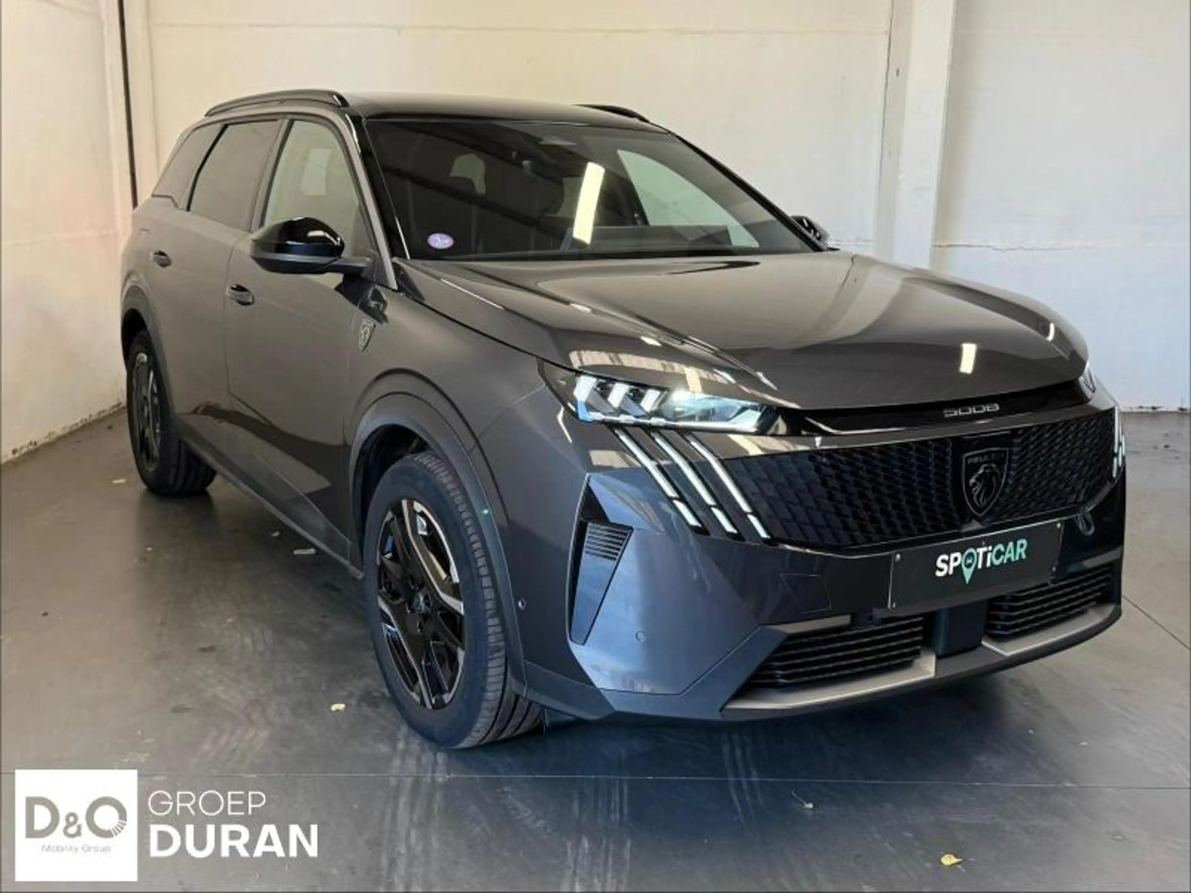Peugeot 5008 III & e- GT — photo 3