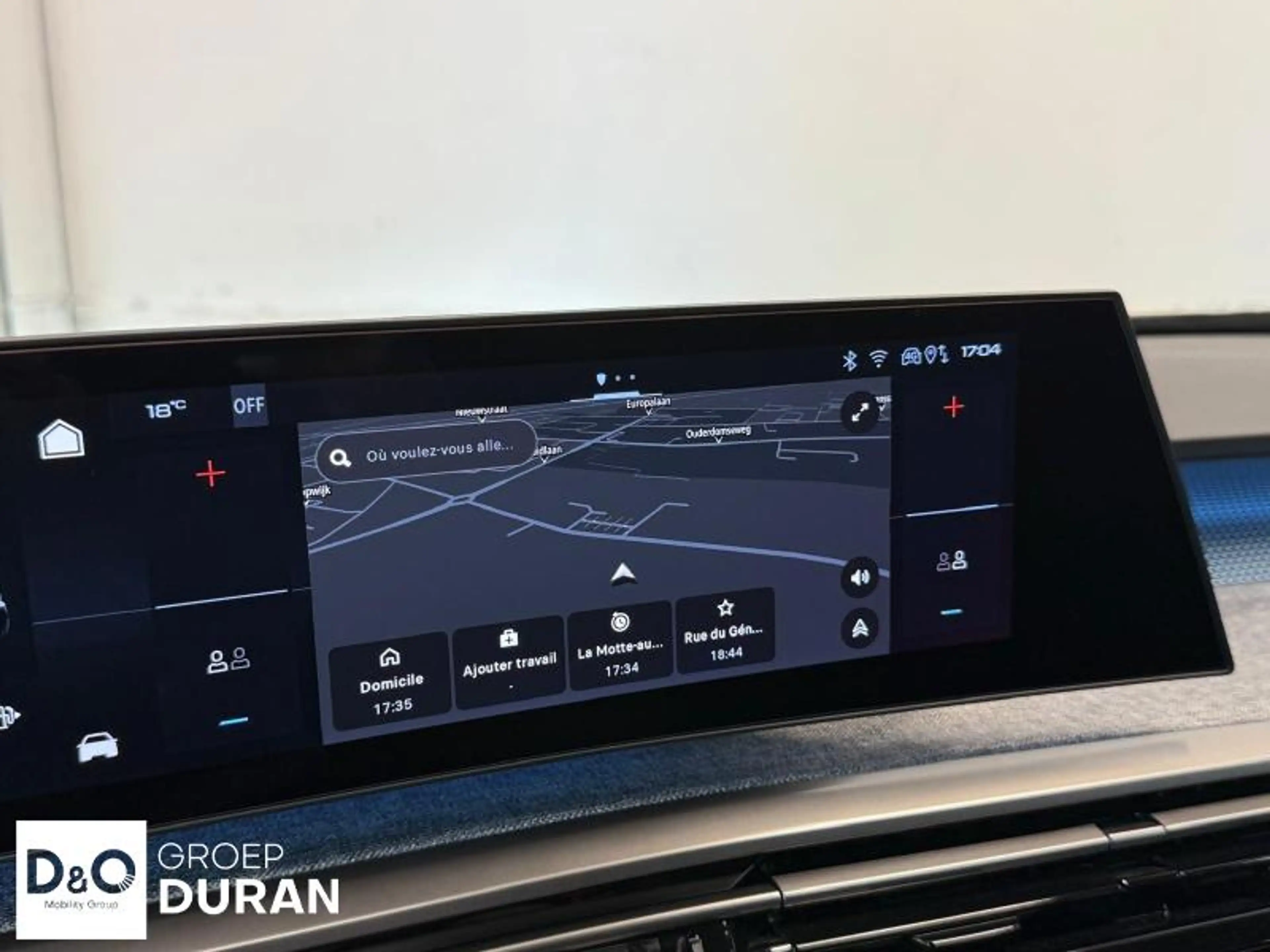 Peugeot 5008 III & e- GT — photo 8