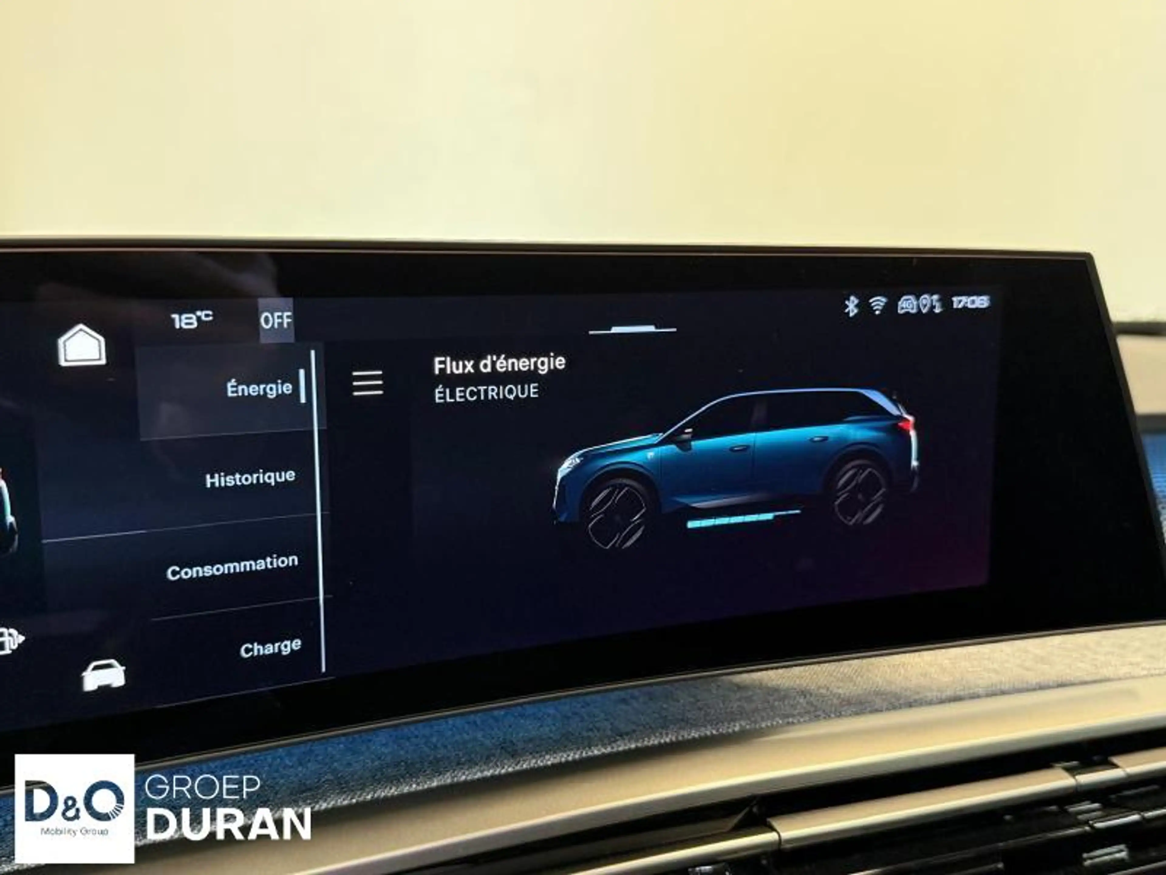 Peugeot 5008 III & e- GT — photo 12