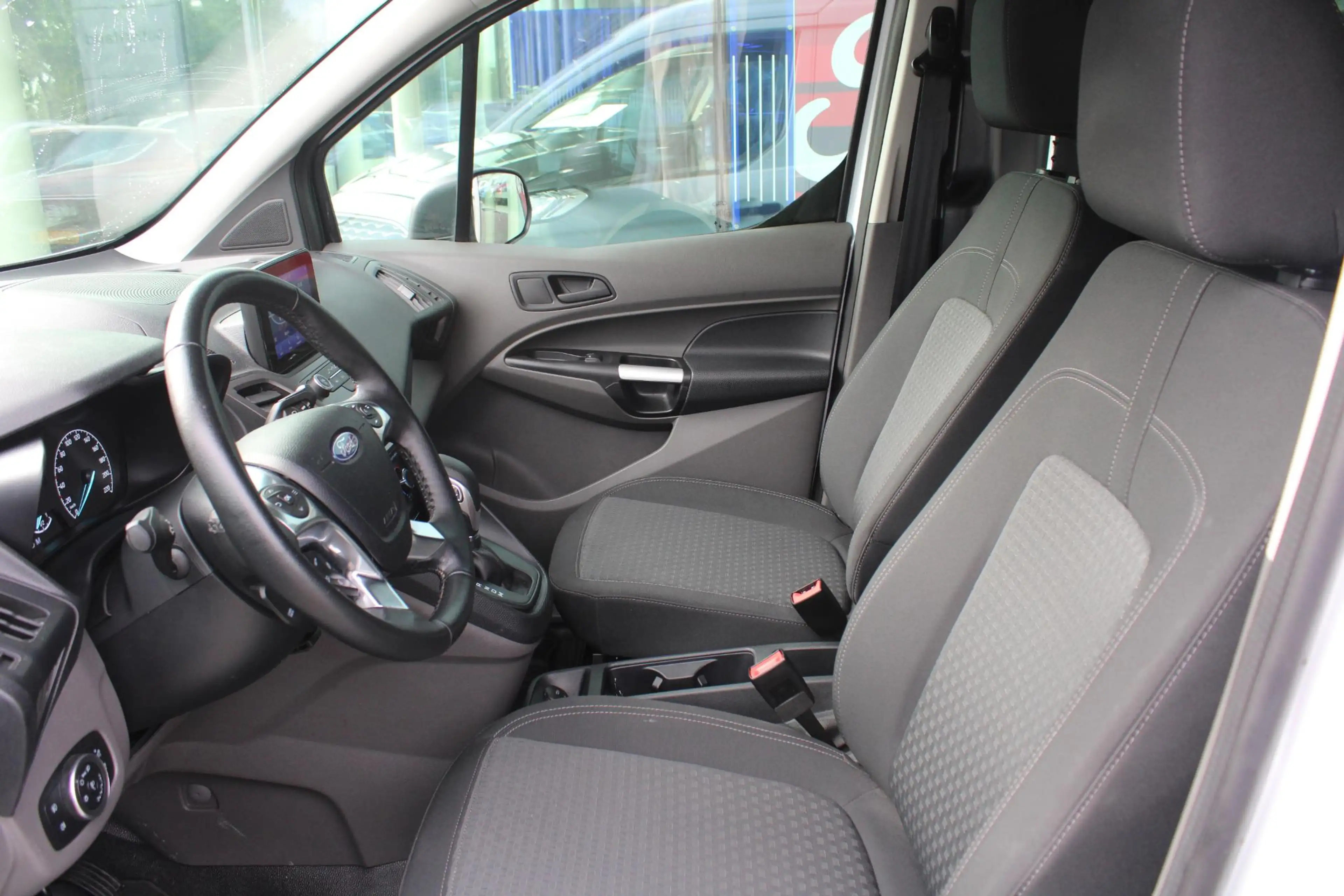 Ford Transit Connect 1.5 EcoBlue L2 Trend Volledig Ingerichte Laadruimt — photo 10