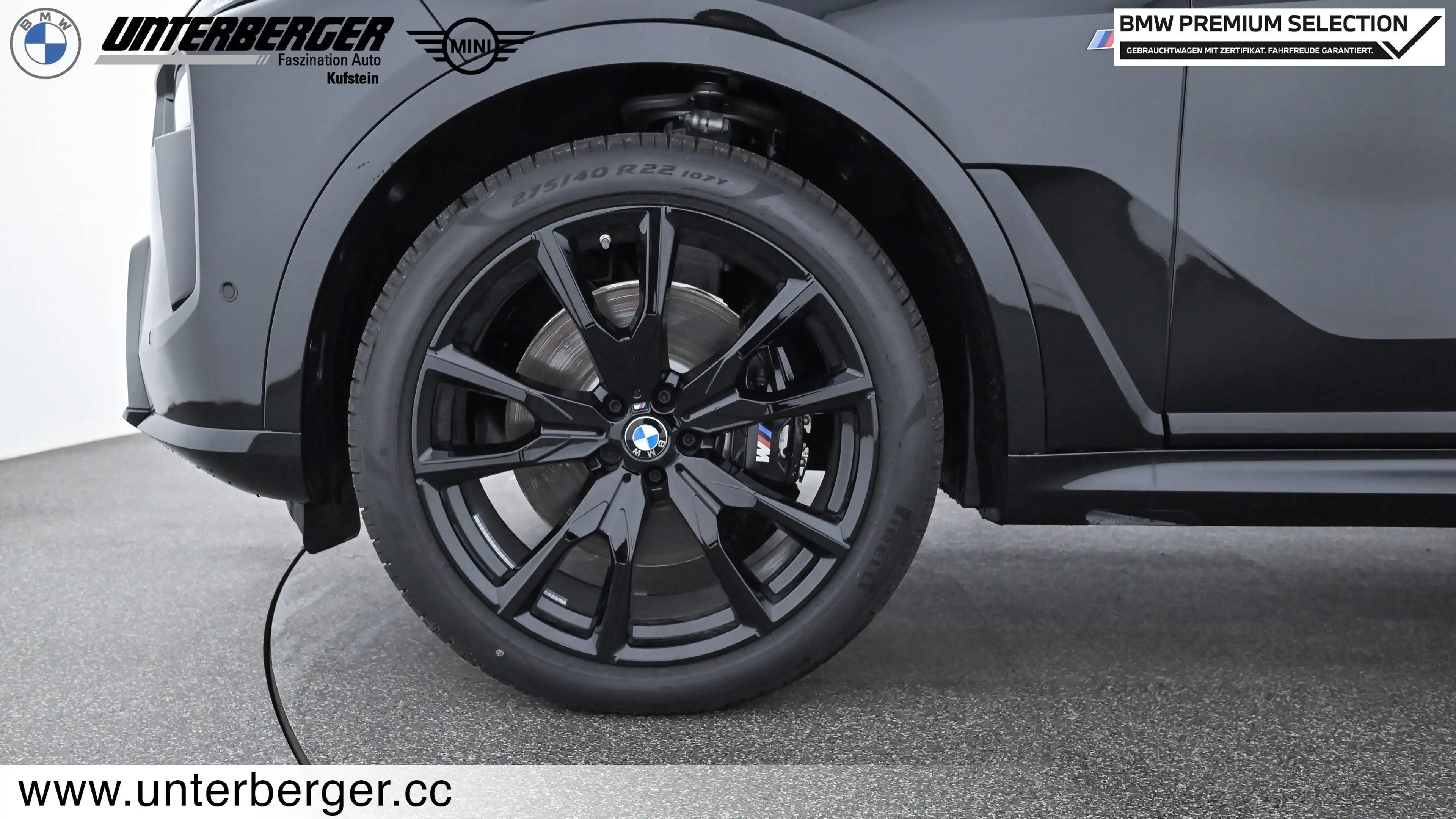BMW X7 xDrive40d G07 B57 M Sportpaket B&W Surround — photo 9