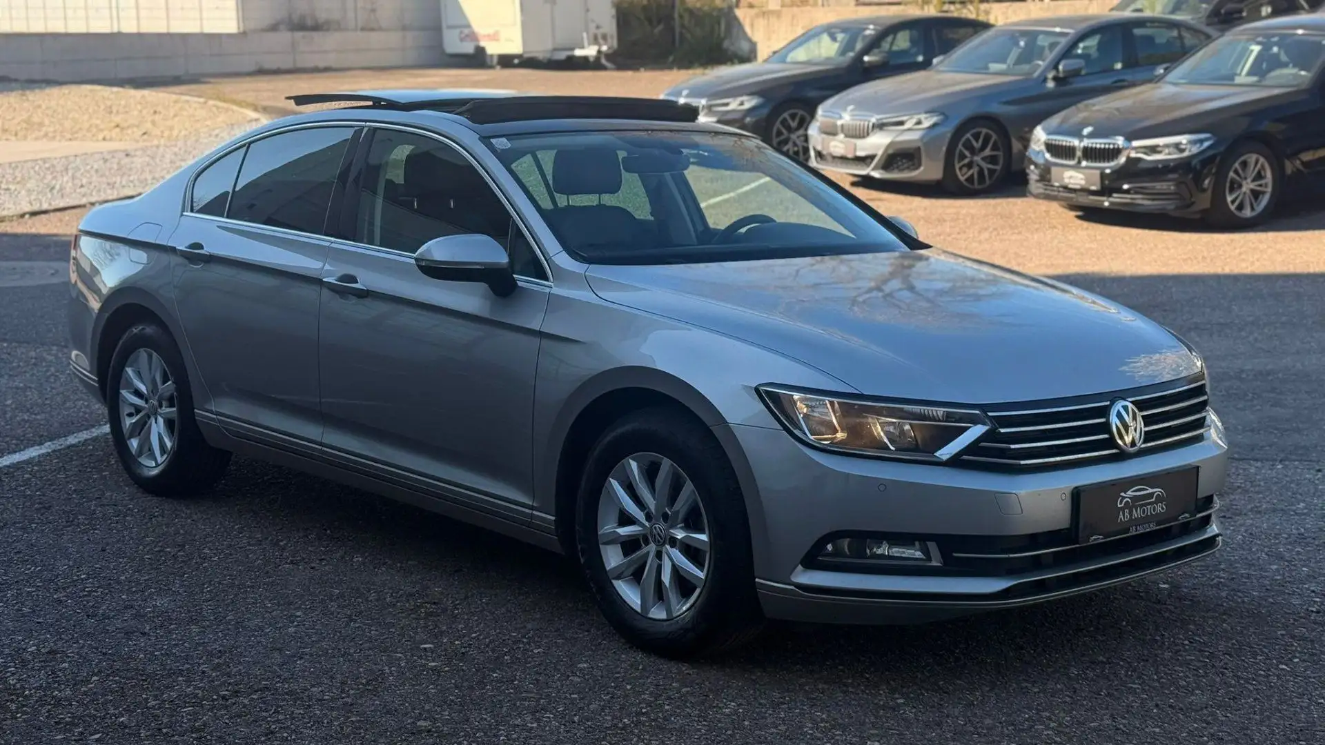Volkswagen Passat Comfortline Silber - 1
