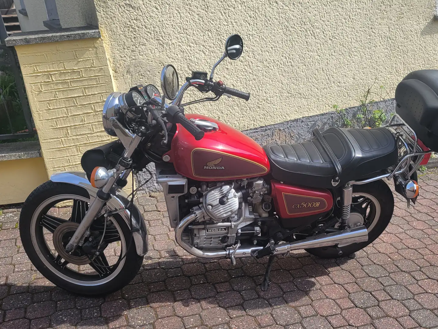 Honda CX 500 Roşu - 1
