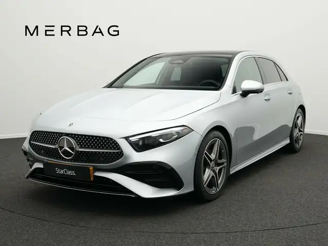 Mercedes-Benz A 180 A 180 AMG-Line  AMG Line Navi/Pano.-Dach/Styling
