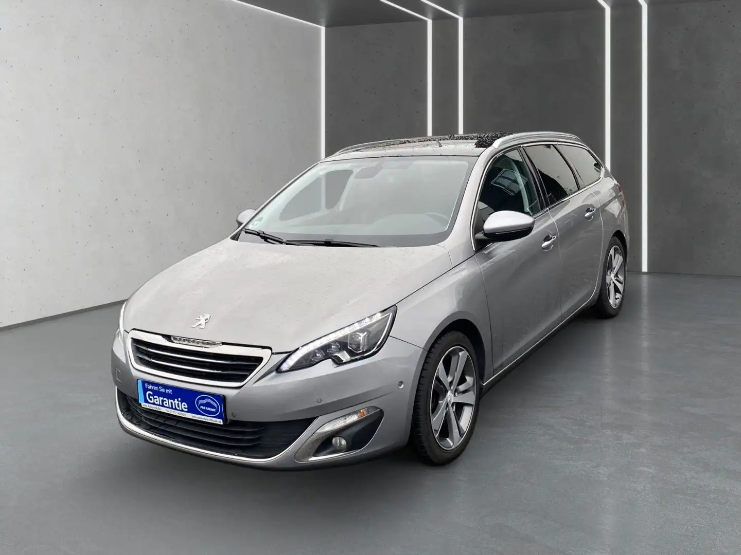 Peugeot 308 Peugeot 308 SW Allure Wagen Nr.:062 Grau - 1