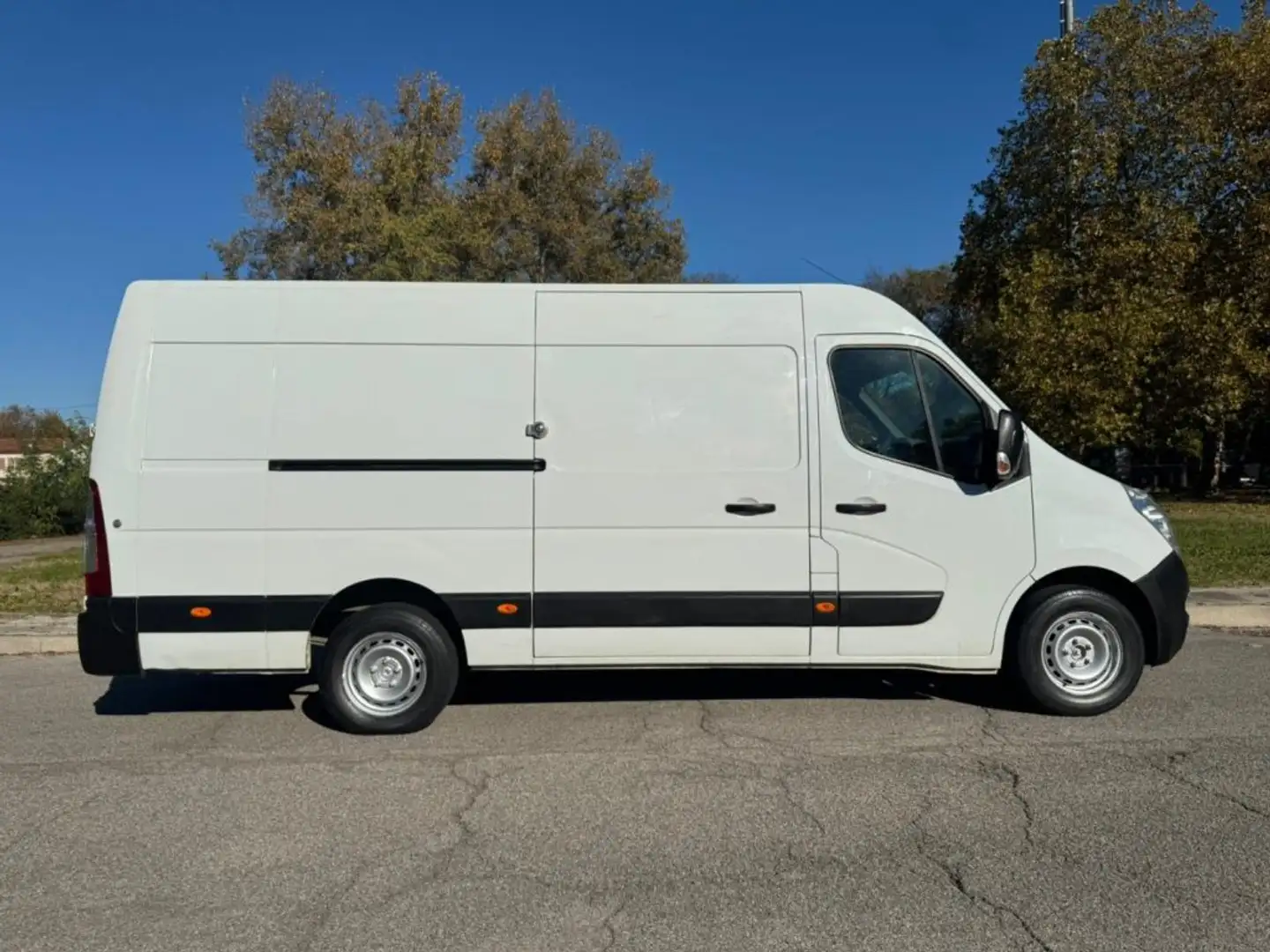 Opel Movano 35 2.3 CDTI 125CV PM-TM FWD Furgone Wit - 2