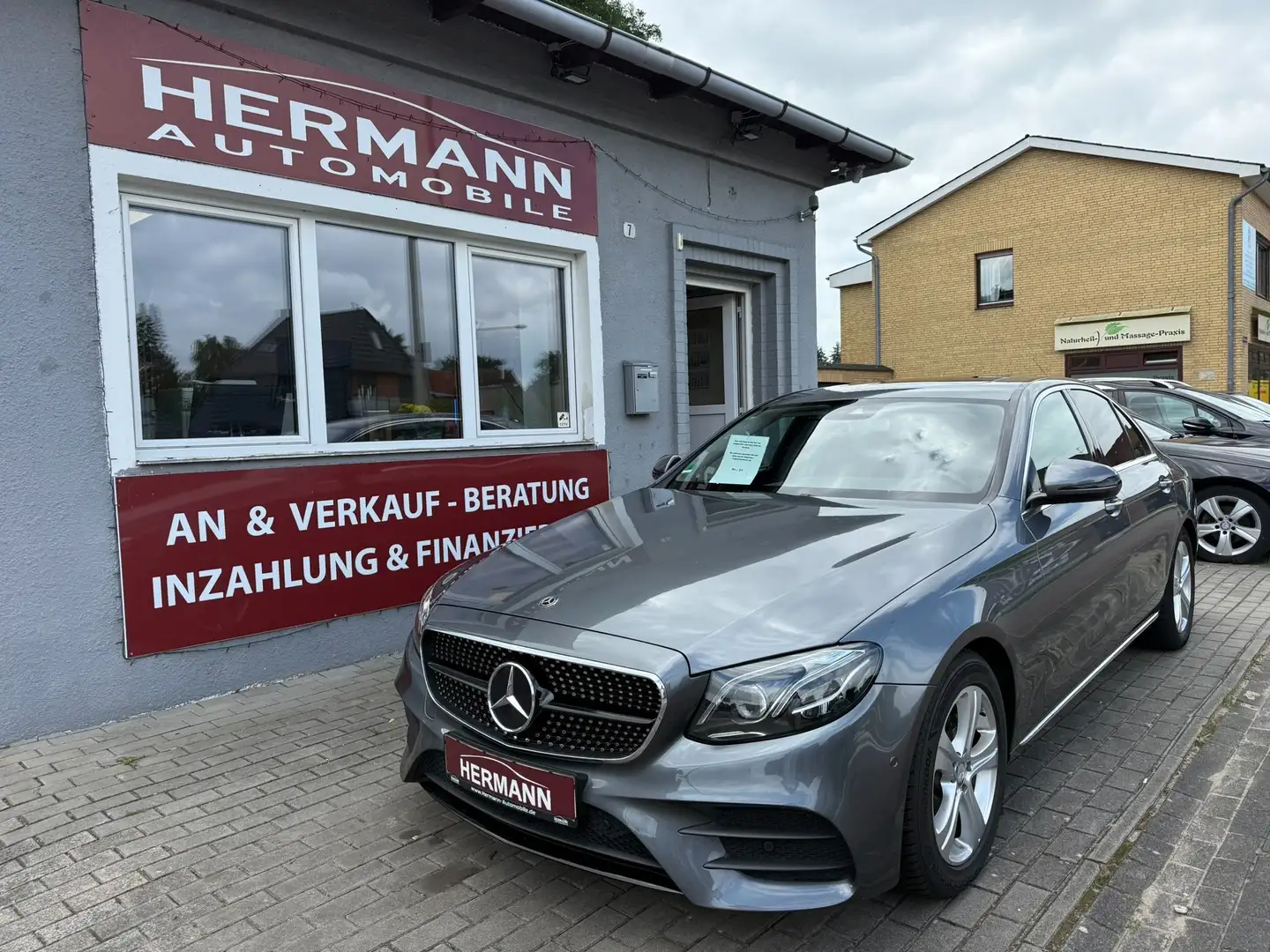 Mercedes-Benz E 220 E 220 d AVANTGARDE AUTOMATIK 2,0 CDI Gris - 1