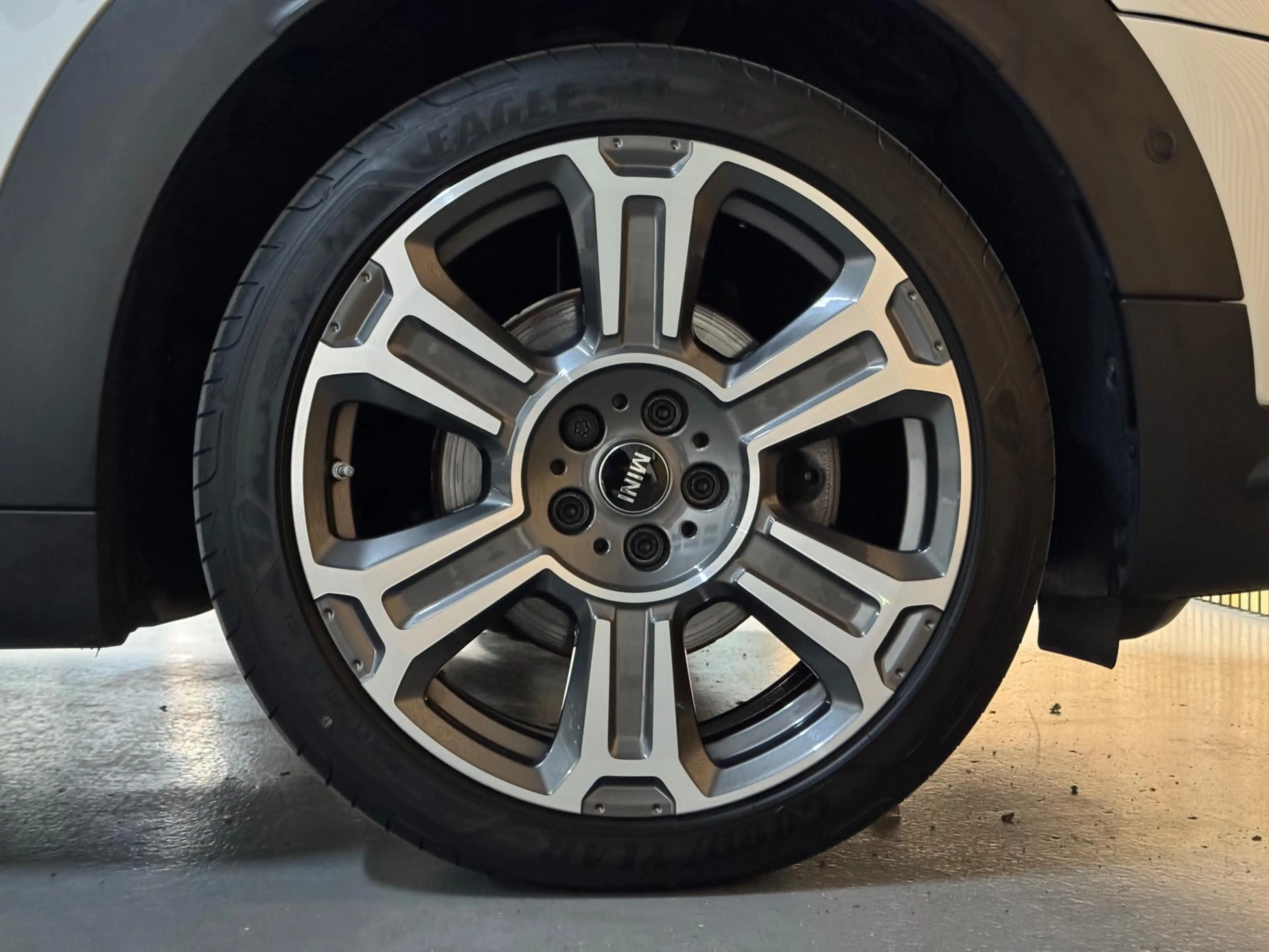 MINI John Cooper Works Countryman 1.5 Cooper — photo 10