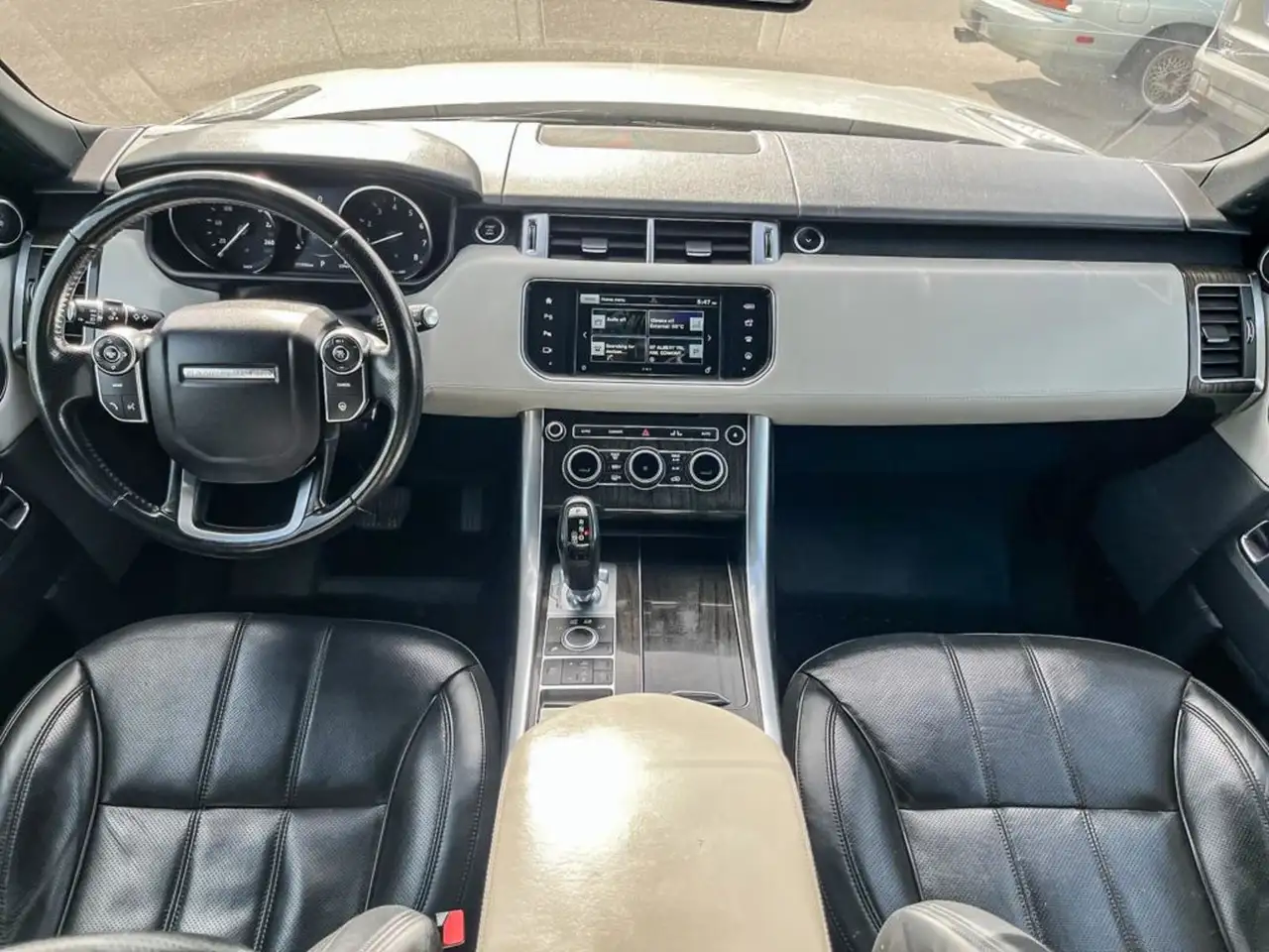 Land Rover Range Rover Sport снимка Land Rover Range Rover Sport